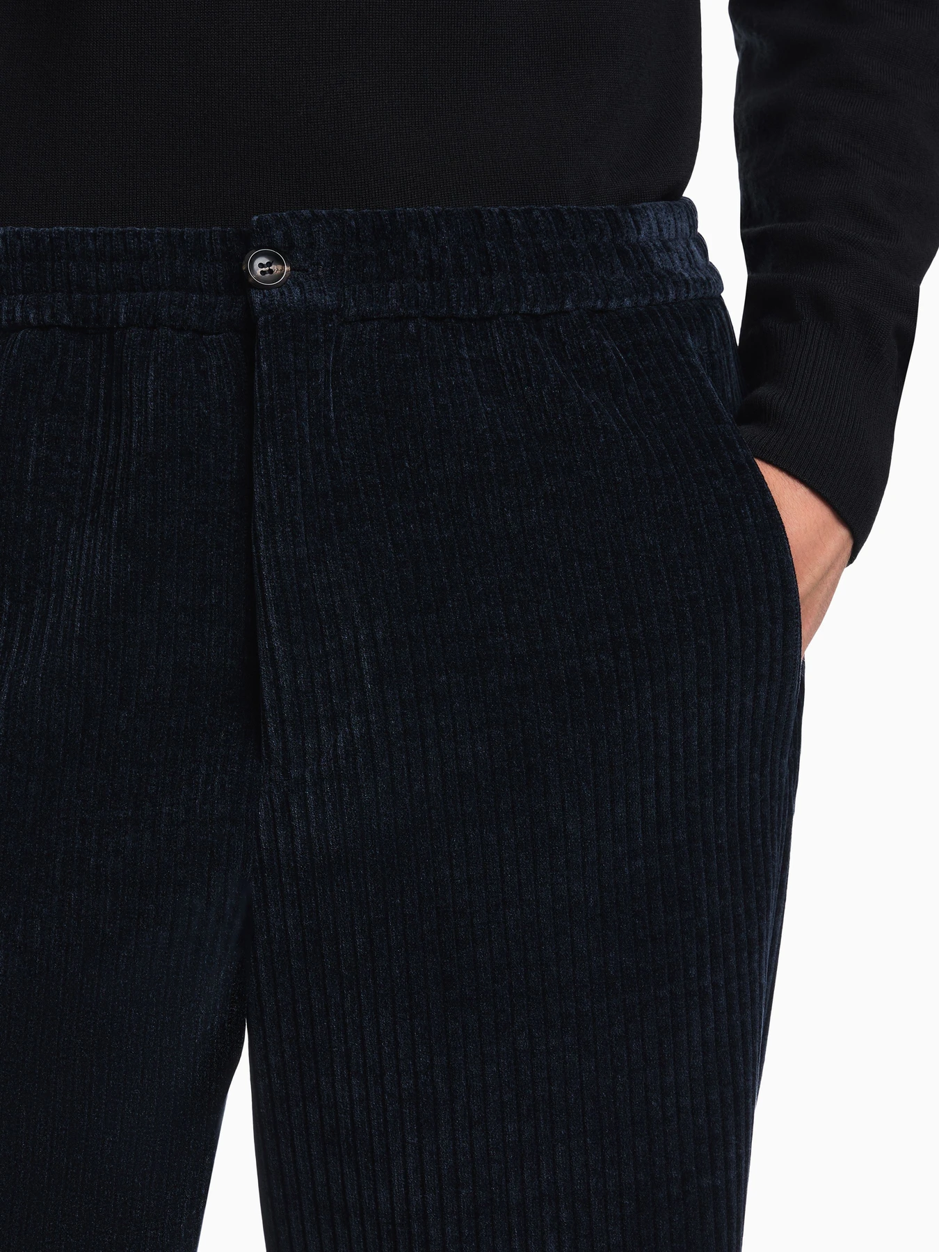 Брюки Emporio Armani модель EM005518-TE23228-UB109 Брюки Emporio Armani модель EM005518-TE23228-UB109 Фото