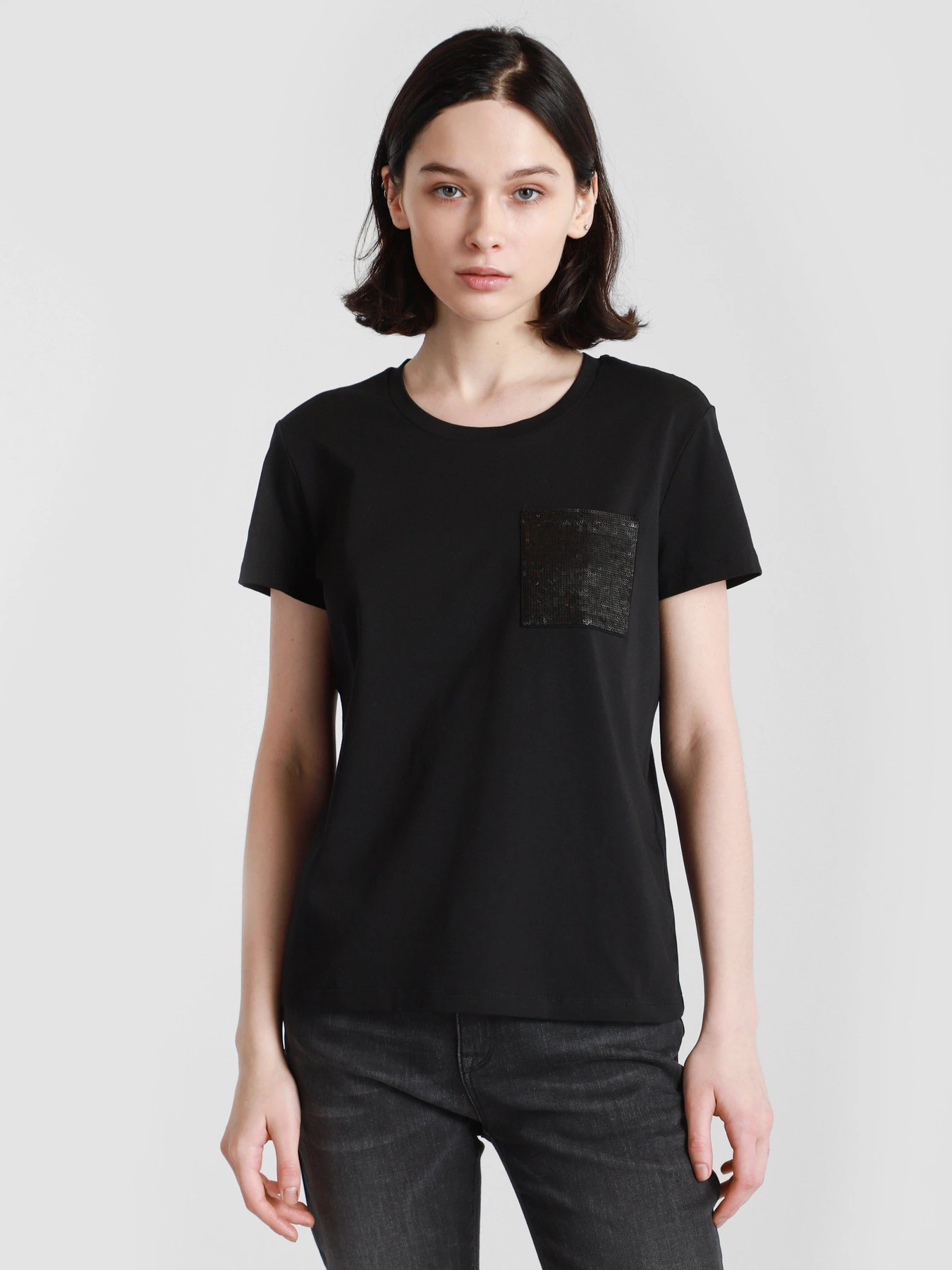 Футболки и поло Emporio Armani модель 3K2T6D-2JQAZ-0999 Футболки и поло Emporio Armani модель 3K2T6D-2JQAZ-0999 Фото