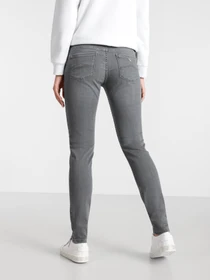 Джинсы Emporio Armani Slim модель 3K2J06-2DE9Z-0662 Фото