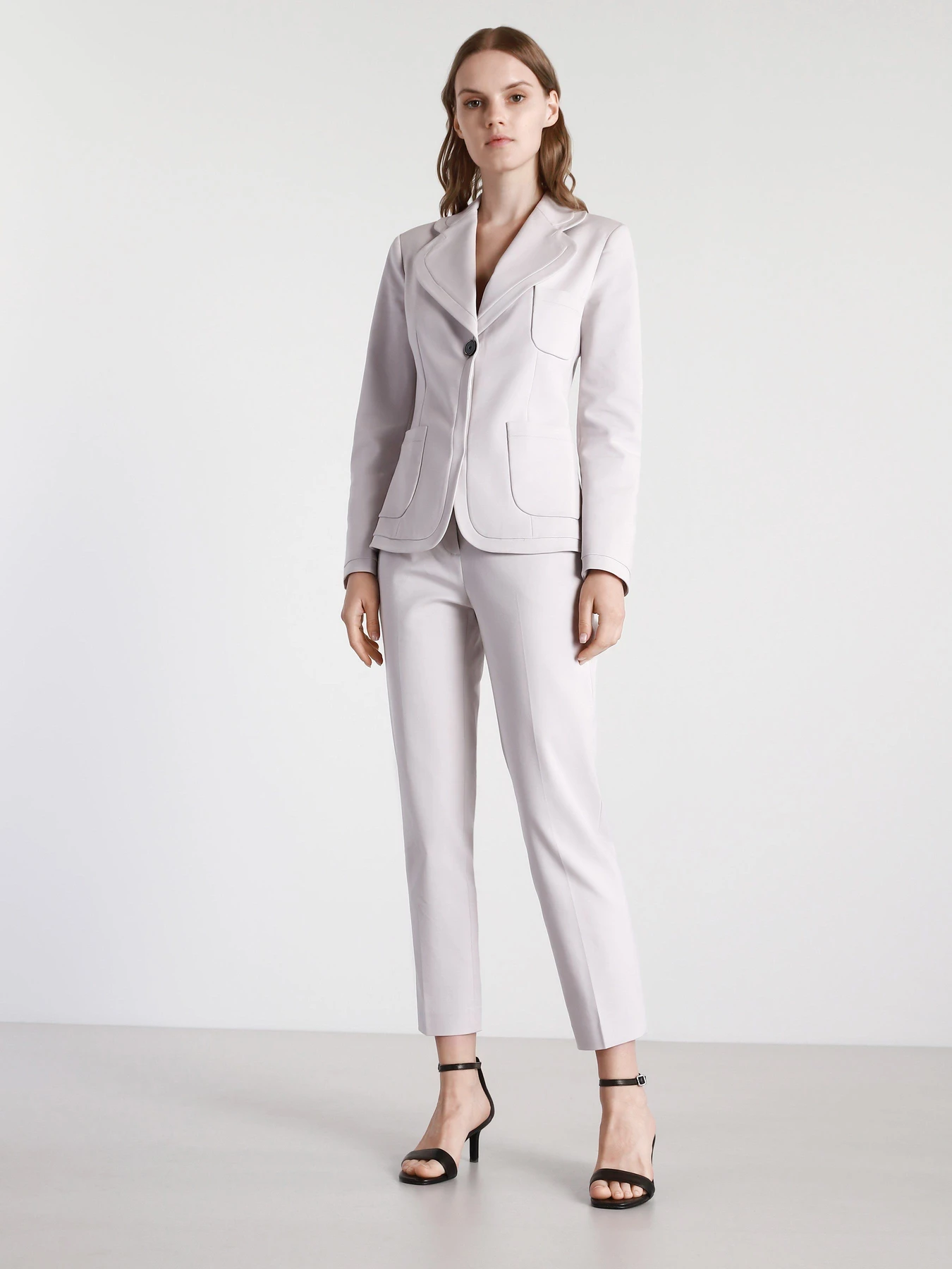 Брюки Emporio Armani модель 3K2P63-2NYSZ-0601 Брюки Emporio Armani модель 3K2P63-2NYSZ-0601 Фото