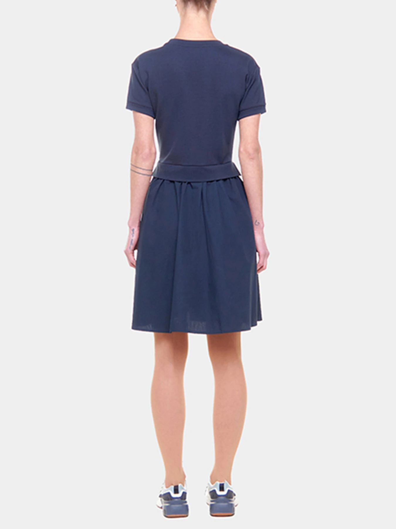 Платья Emporio Armani модель 3K2A7A-2JQMZ-0926 Платья Emporio Armani модель 3K2A7A-2JQMZ-0926 Фото