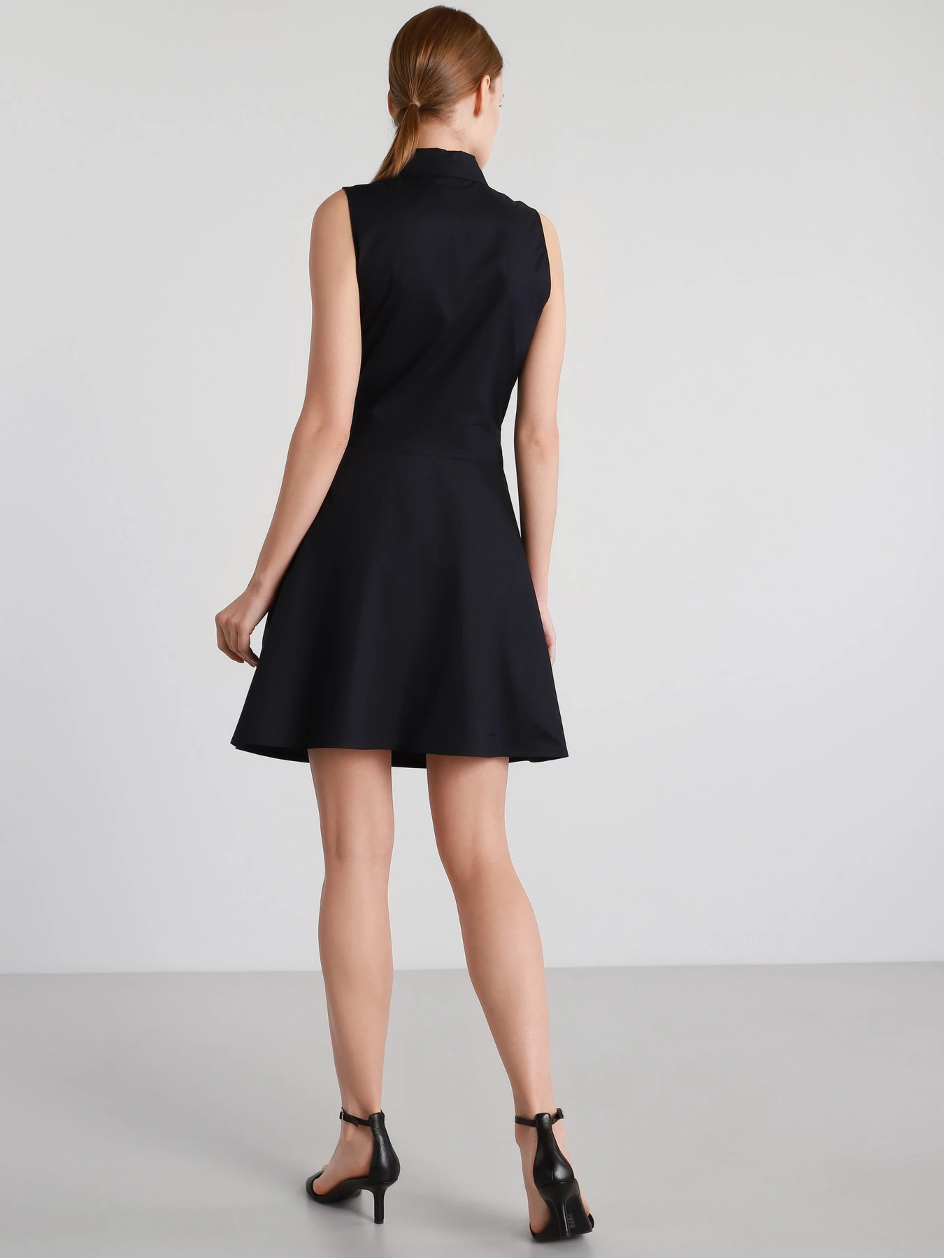 Платья Emporio Armani модель 3K2A96-2N7VZ-0926 Платья Emporio Armani модель 3K2A96-2N7VZ-0926 Фото