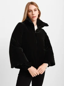 Куртки и дубленки Emporio Armani модель 6K2B78-2NJWZ-0999 Фото