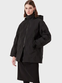 Куртки и дубленки Emporio Armani модель 6K2B94-1NZQZ-0999 Фото