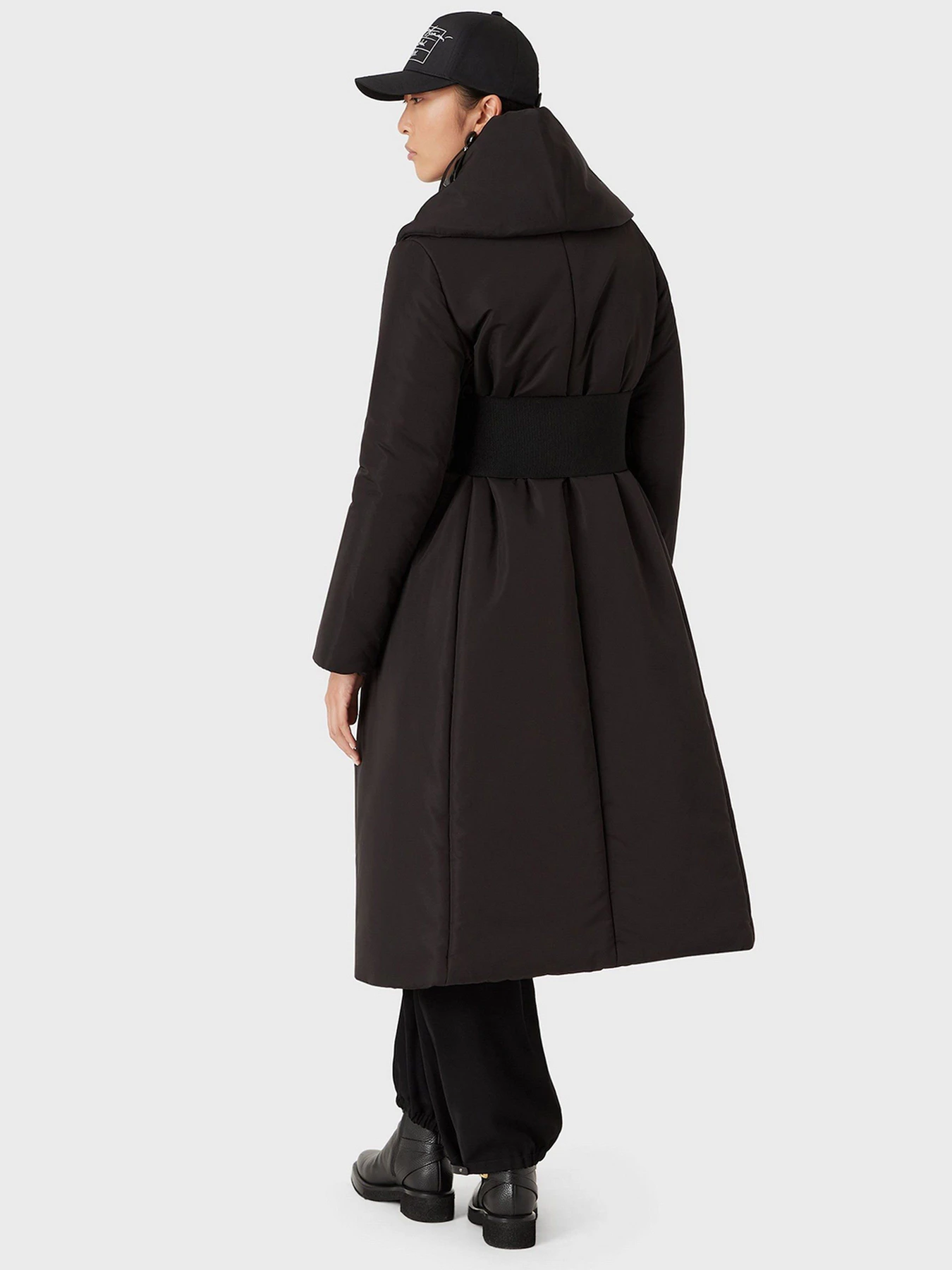 Куртки и дубленки Emporio Armani модель 6K2L69-2NNIZ-0999 Фото