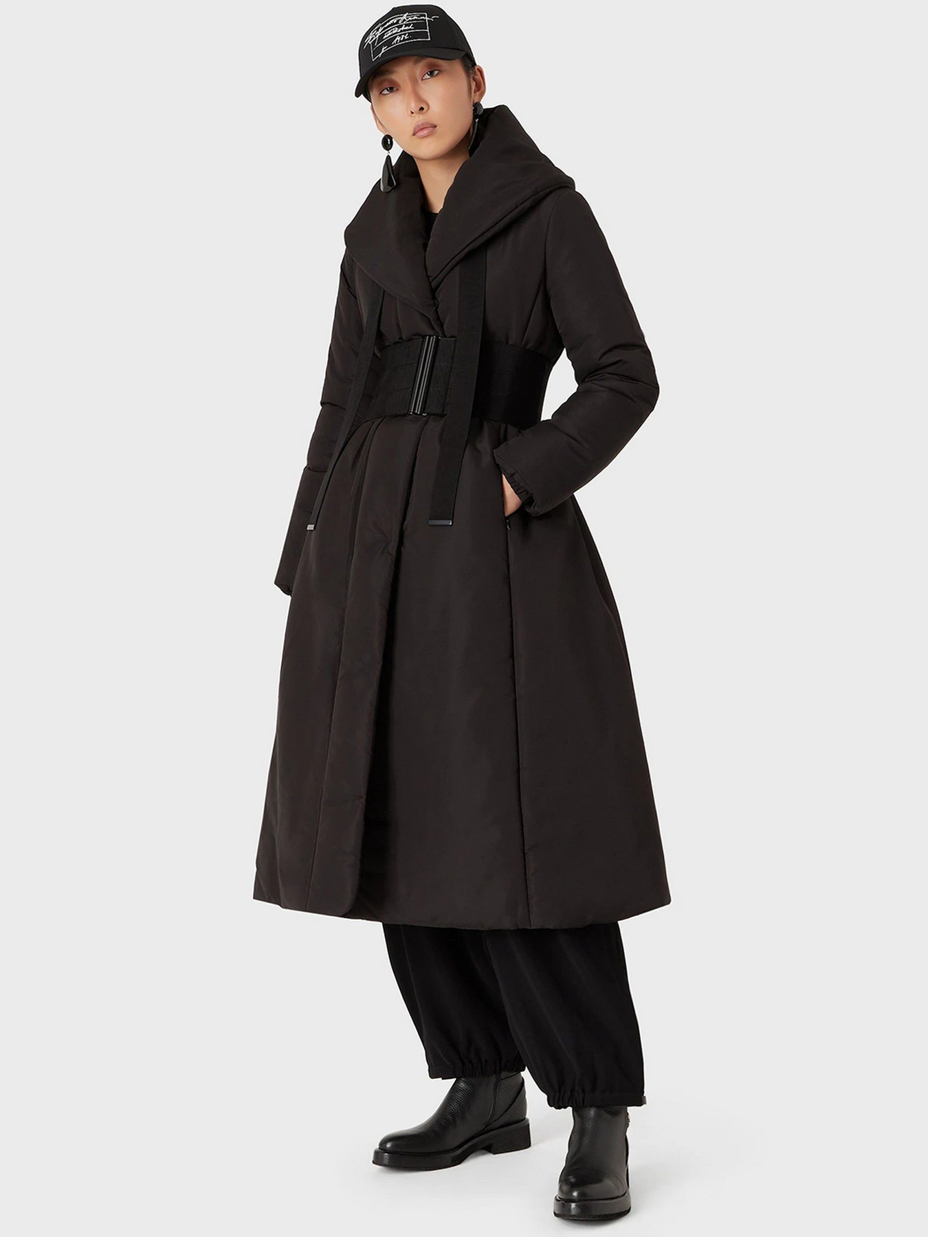 Куртки и дубленки Emporio Armani модель 6K2L69-2NNIZ-0999 Фото