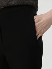 Брюки Emporio Armani модель 6K2P65-2NJKZ-0999 Фото