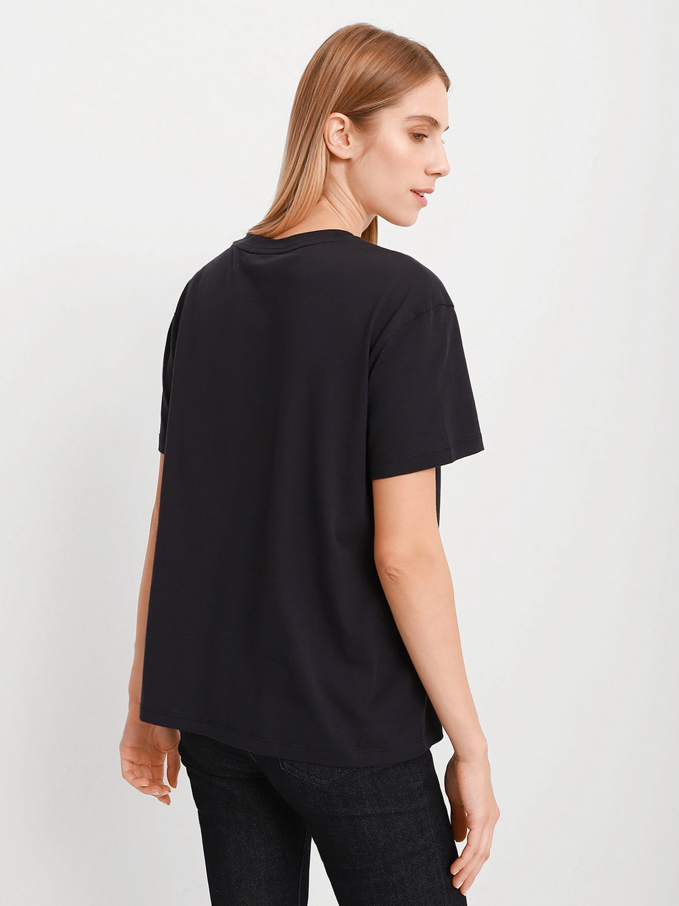 Футболки и поло Emporio Armani модель 6K2T7U-2JSYZ-0922 Футболки и поло Emporio Armani модель 6K2T7U-2JSYZ-0922 Фото