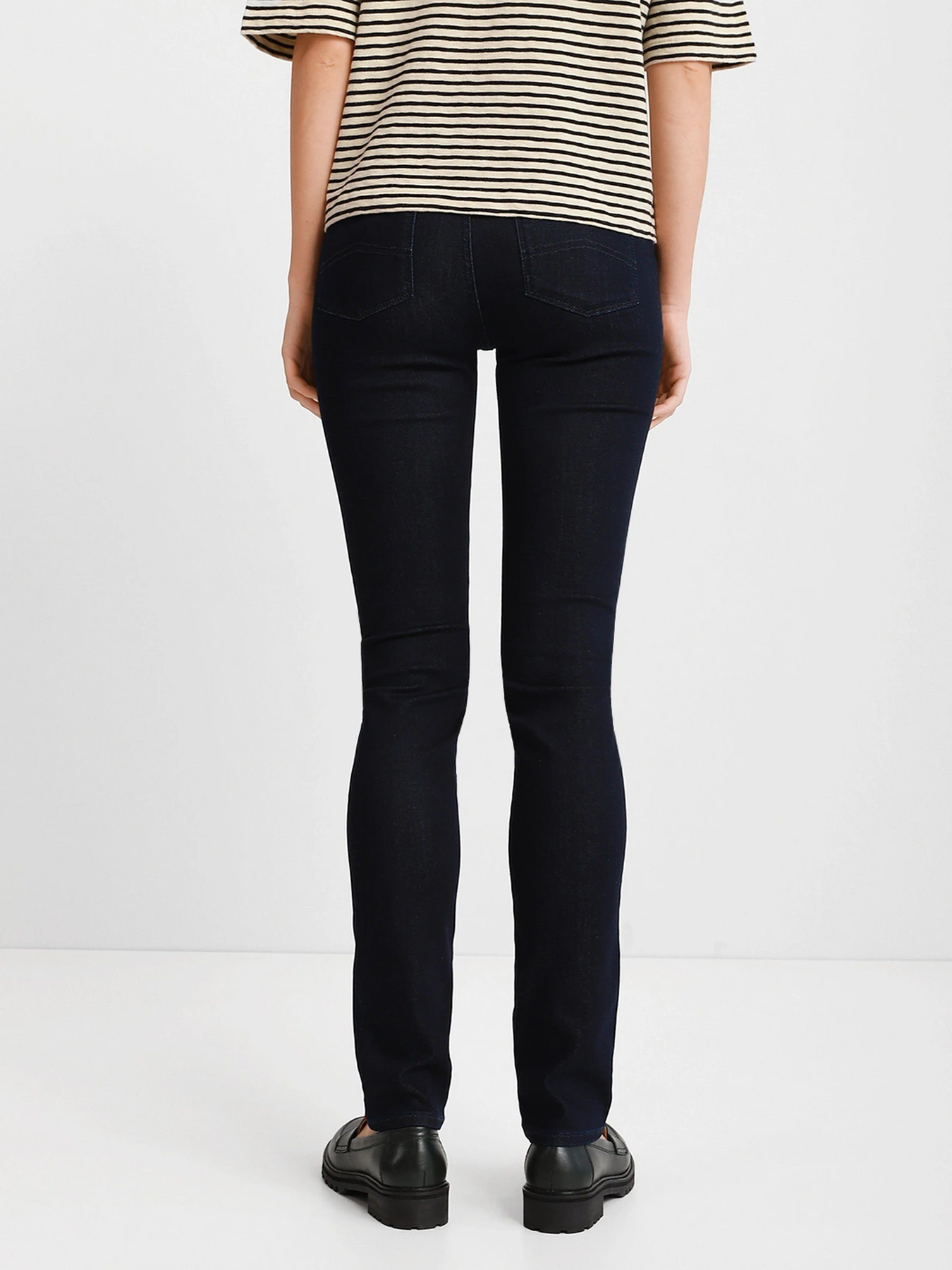 Джинсы Emporio Armani Super Skinny модель 8N2J18-2DL2Z-0941 Джинсы Emporio Armani Super Skinny модель 8N2J18-2DL2Z-0941 Фото