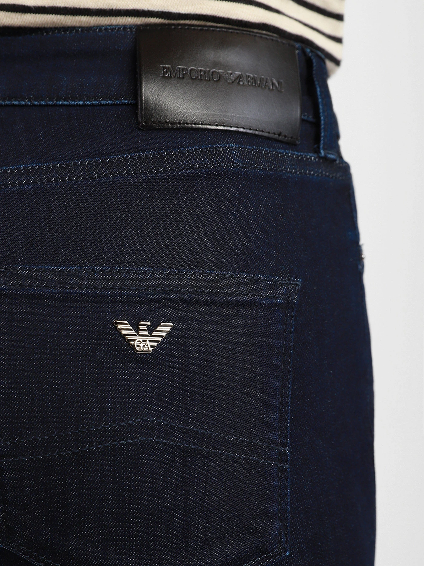 Джинсы Emporio Armani Super Skinny модель 8N2J18-2DL2Z-0941 Джинсы Emporio Armani Super Skinny модель 8N2J18-2DL2Z-0941 Фото