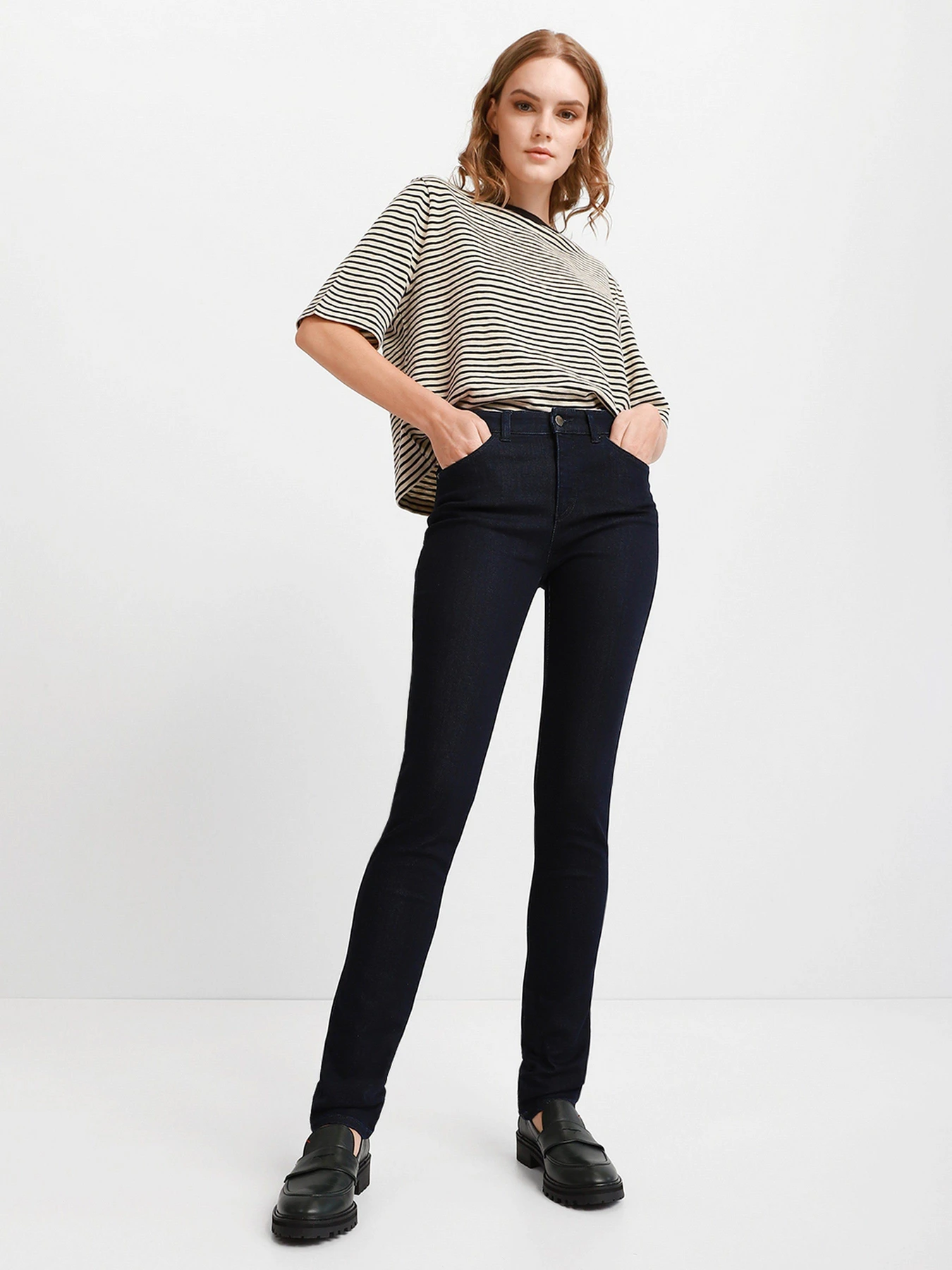 Джинсы Emporio Armani Super Skinny модель 8N2J18-2DL2Z-0941 Джинсы Emporio Armani Super Skinny модель 8N2J18-2DL2Z-0941 Фото