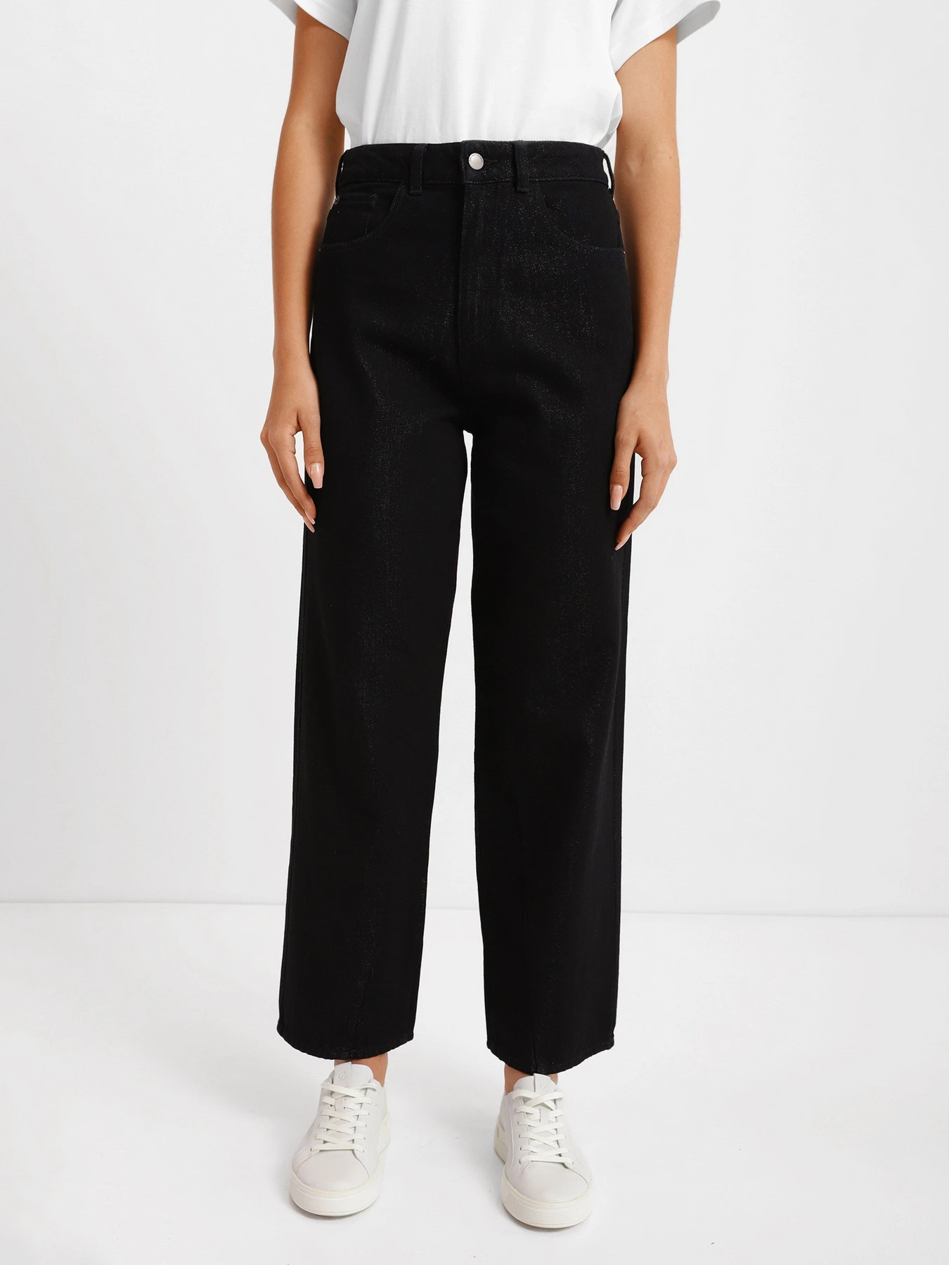 Джинсы Emporio Armani J31 модель 3L2J31-2DM6Z-0005 Джинсы Emporio Armani J31 модель 3L2J31-2DM6Z-0005 Фото