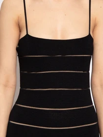 Платья Emporio Armani модель 3L2AT8-2M13Z-0999 Фото