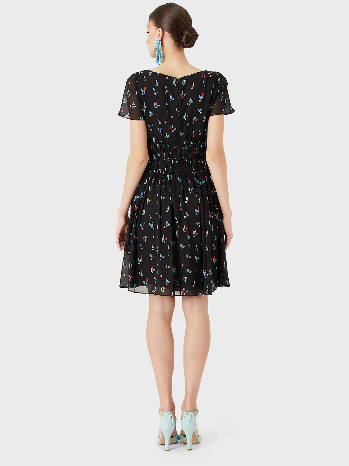 Платья Emporio Armani модель INA1AT-I9926-099 Платья Emporio Armani модель INA1AT-I9926-099 Фото