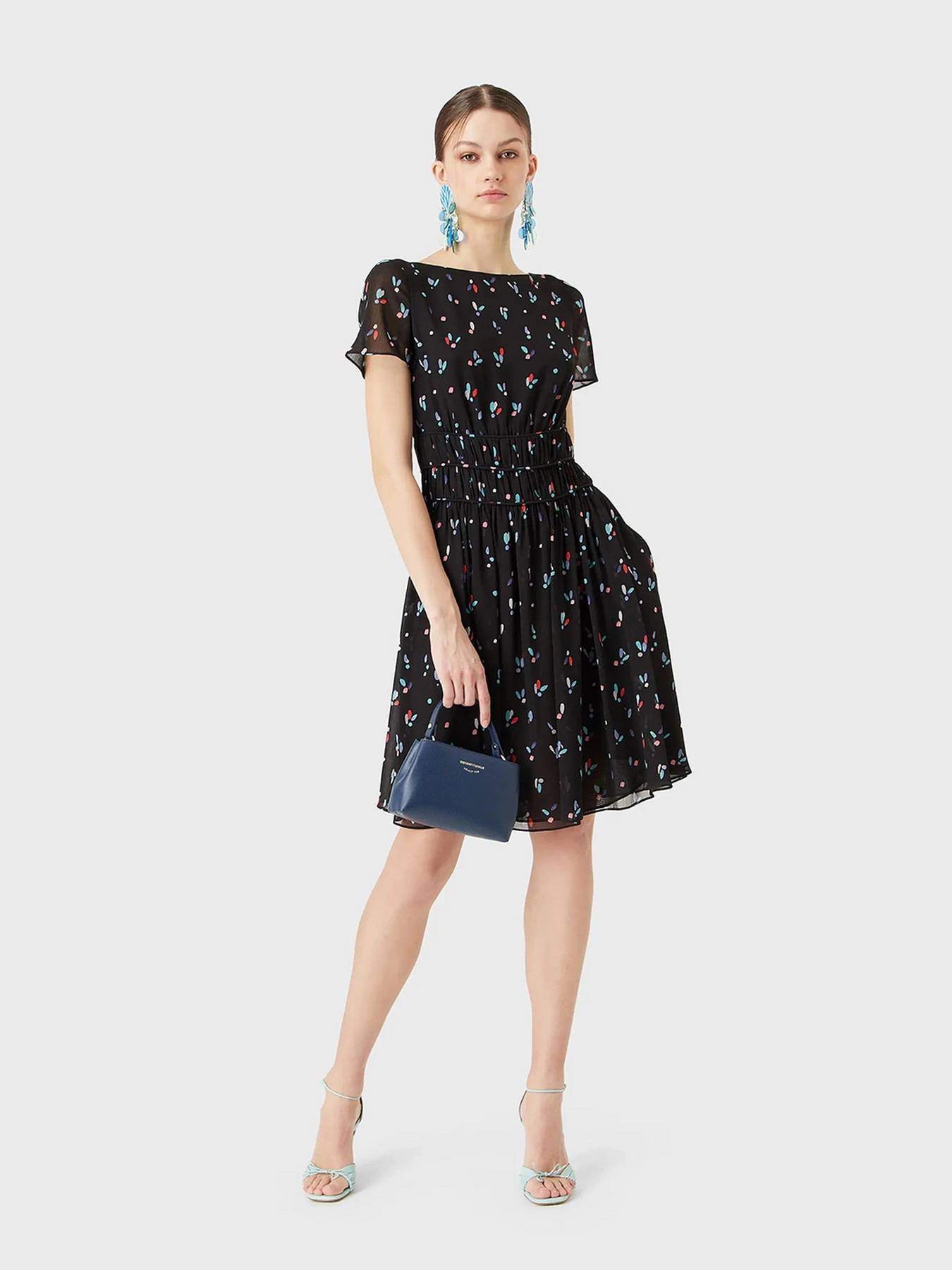 Платья Emporio Armani модель INA1AT-I9926-099 Платья Emporio Armani модель INA1AT-I9926-099 Фото