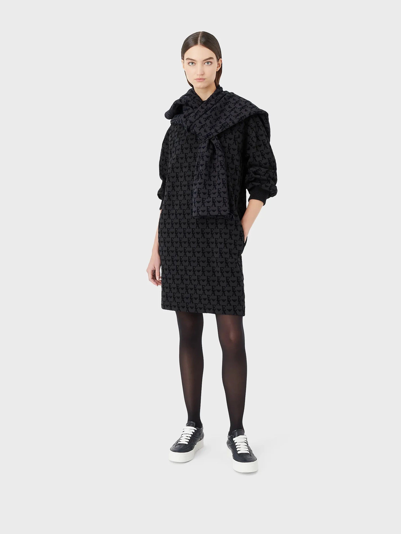 Платья Emporio Armani модель 6L2A7B-2JTCZ-0999 Фото