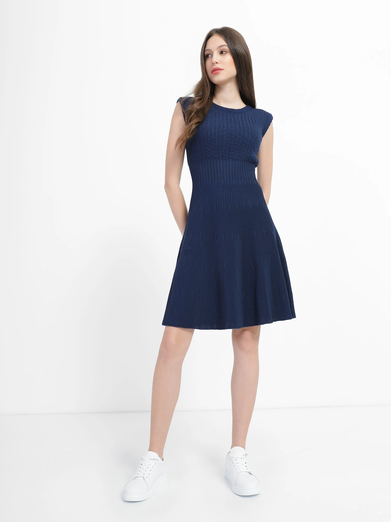 Платья Emporio Armani модель 6L2AYB-2MB2Z-0914 Фото