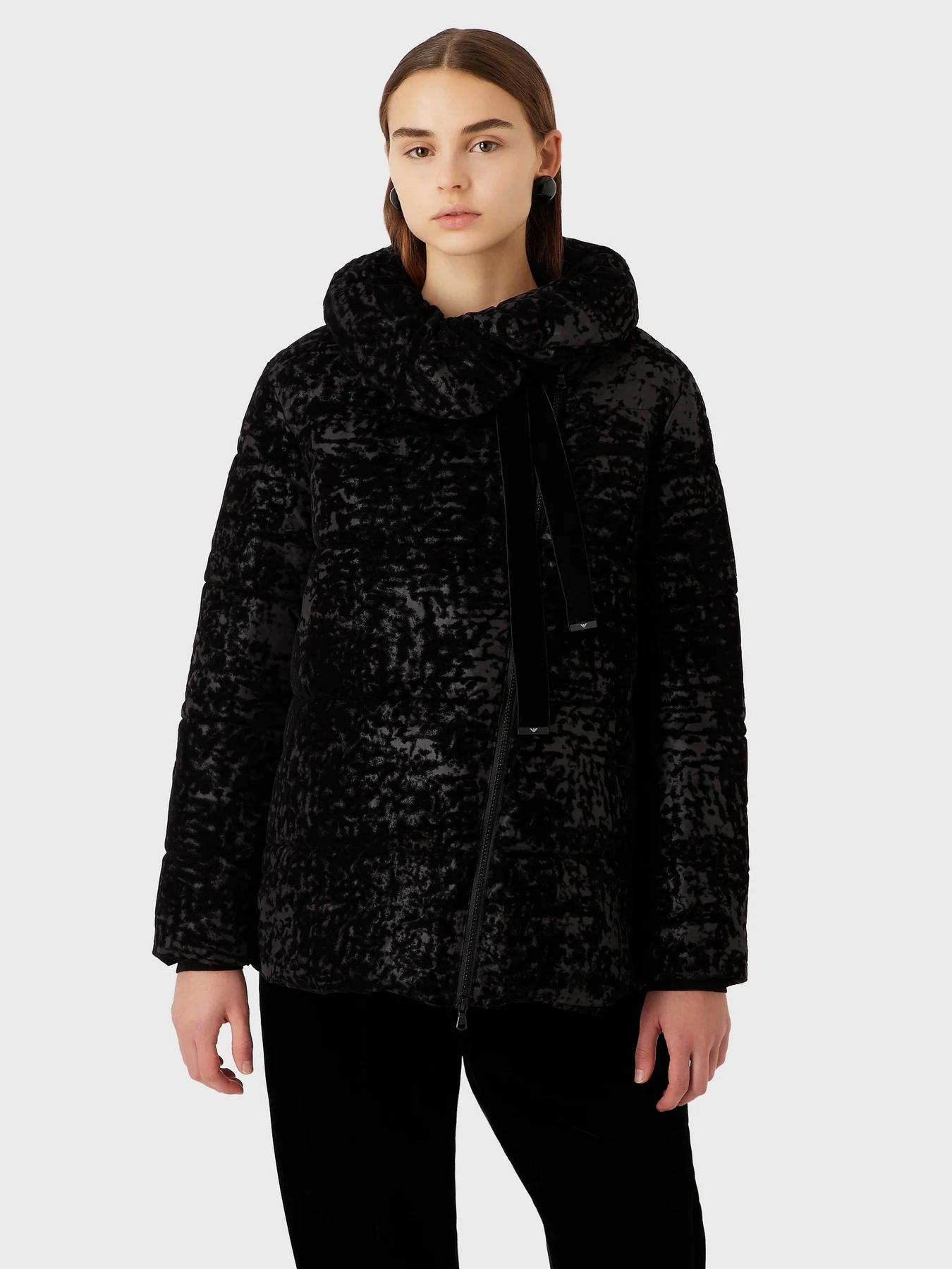 Куртки и дубленки Emporio Armani модель 6L2B73-2NITZ-0999 Фото