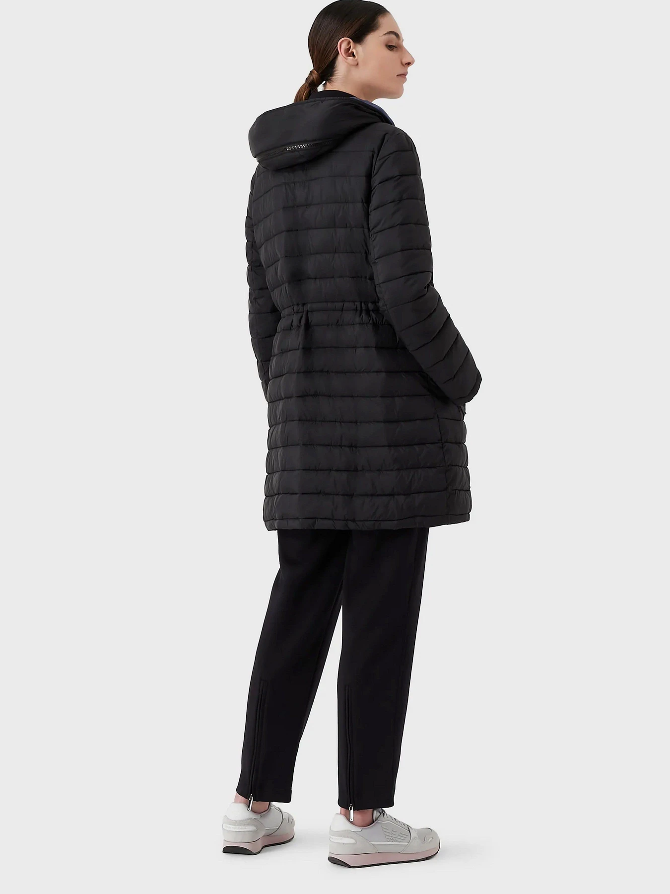 Куртки та дублянки Emporio Armani модель 6L2L62-2NIIZ-F929 Куртки та дублянки Emporio Armani модель 6L2L62-2NIIZ-F929 Фото
