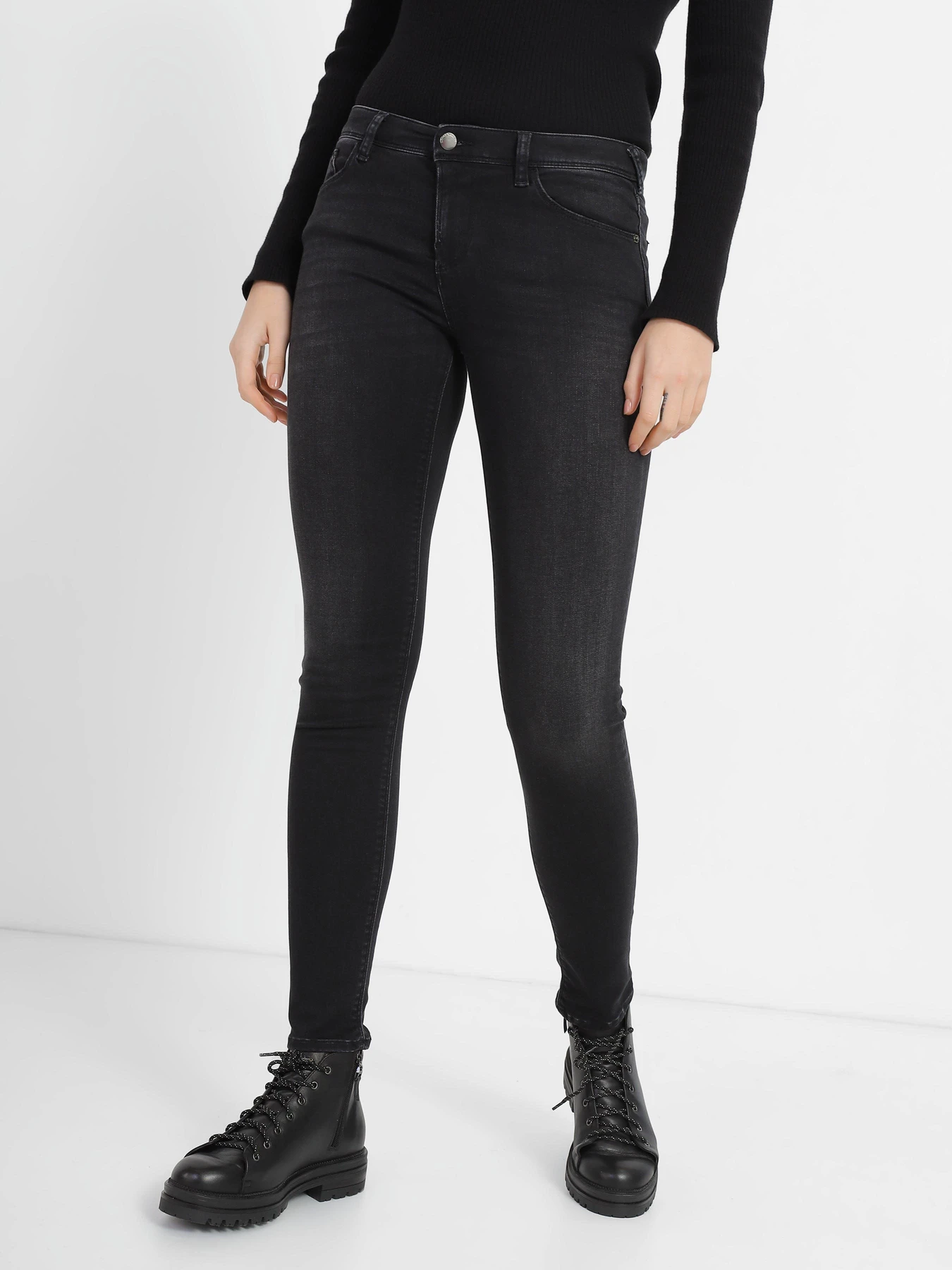 Джинсы Emporio Armani модель 8N2J28-2DI7Z-0005 Фото