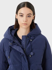 Куртки и дубленки Emporio Armani модель 6L2B68-2NIQZ-0909 Фото