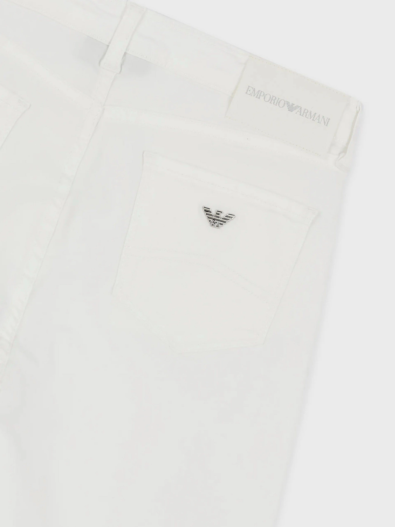 Джинси Emporio Armani J20 модель 3R2J20-2N8HZ-0101 Джинси Emporio Armani J20 модель 3R2J20-2N8HZ-0101 Фото