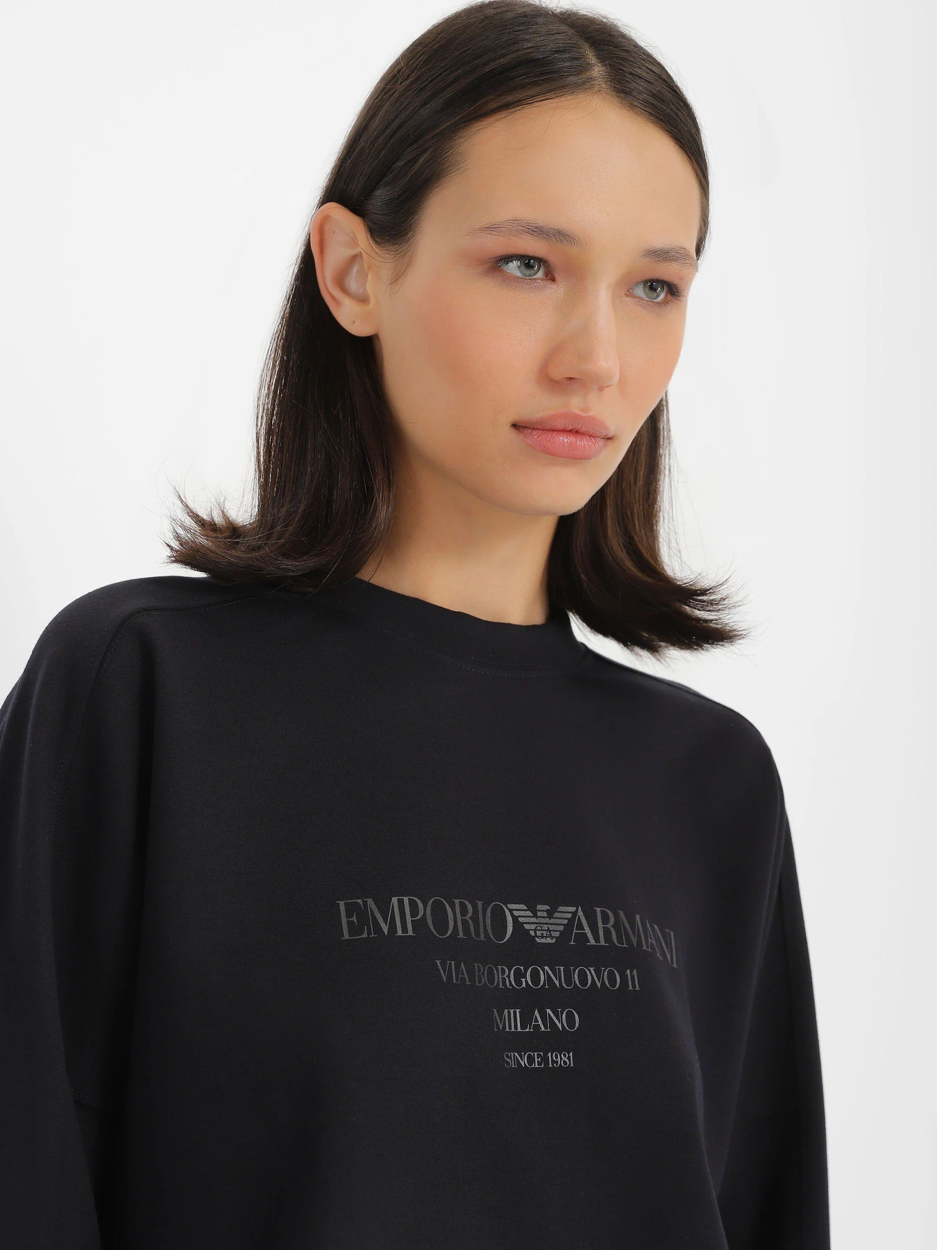 Худи и свитшоты Emporio Armani модель 3R2M7K-2JRKZ-0926 Худи и свитшоты Emporio Armani модель 3R2M7K-2JRKZ-0926 Фото