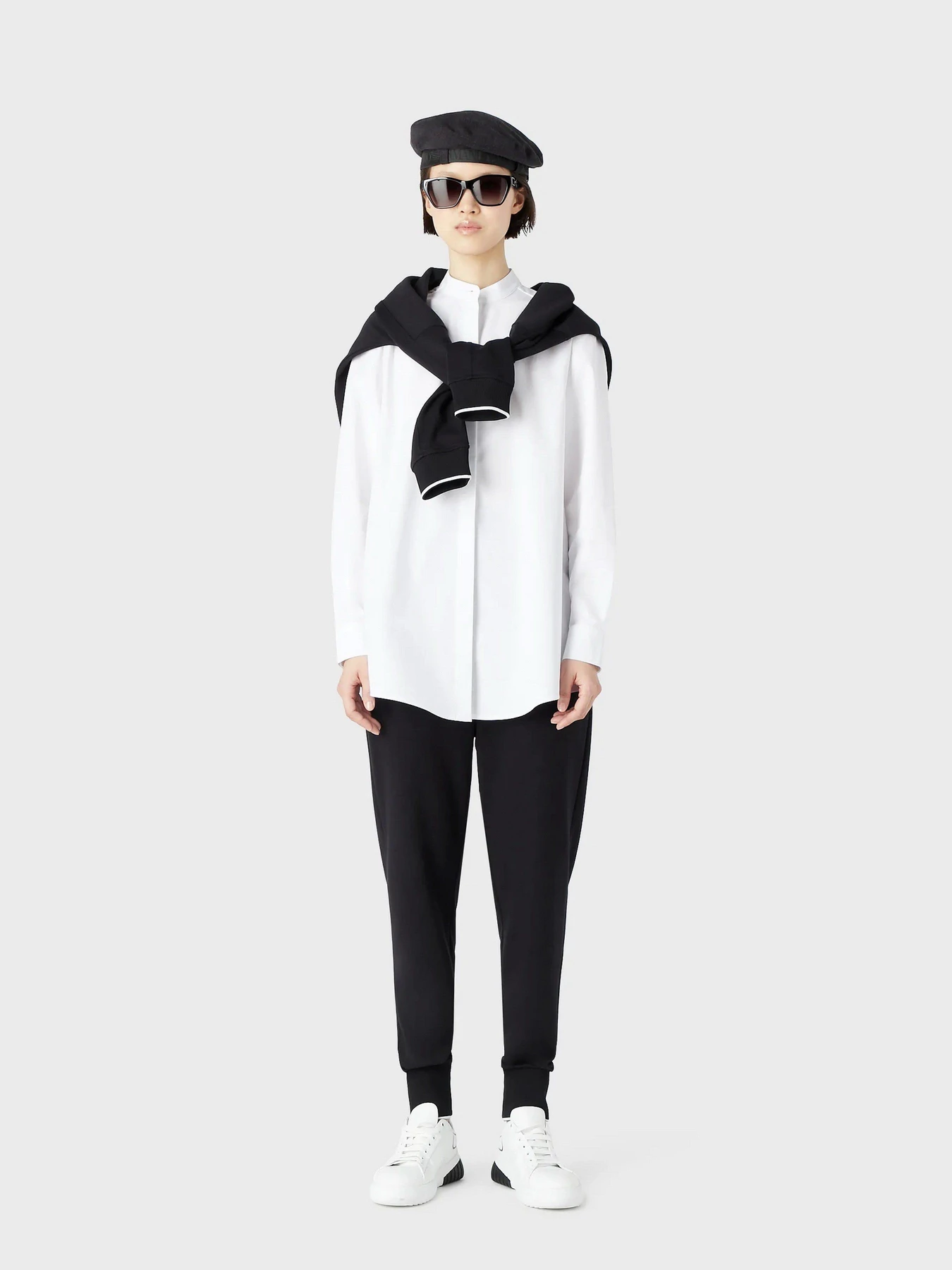 Брюки Emporio Armani модель 3R2P7D-2JRKZ-0926 Брюки Emporio Armani модель 3R2P7D-2JRKZ-0926 Фото