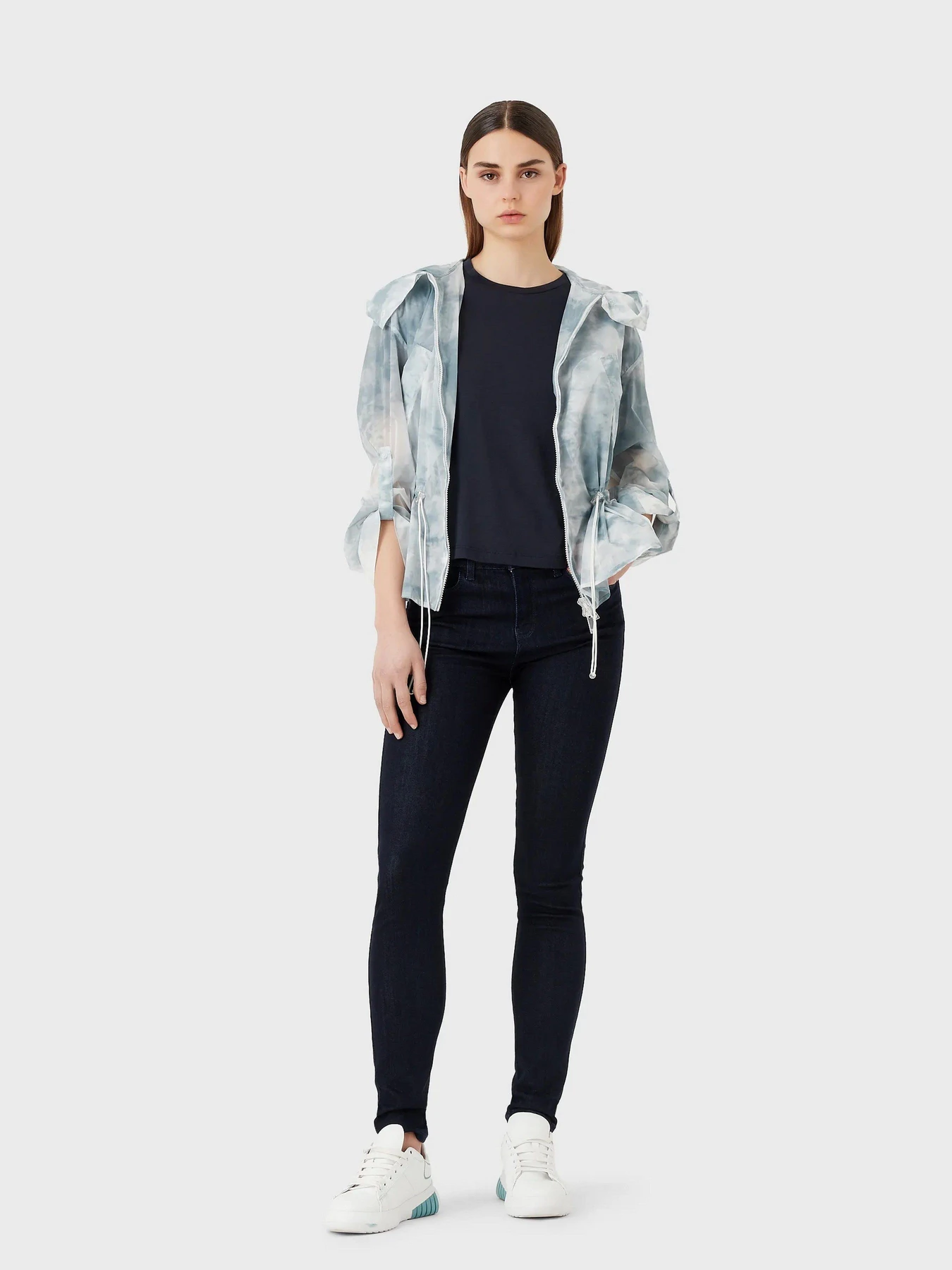 Футболки и поло Emporio Armani модель 3R2T8Q-2JTAZ-F910 Футболки и поло Emporio Armani модель 3R2T8Q-2JTAZ-F910 Фото
