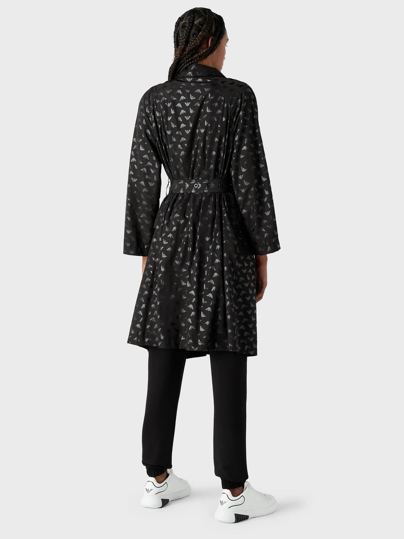Пальто и плащи Emporio Armani модель 3R2L62-2NKZZ-F015 Фото