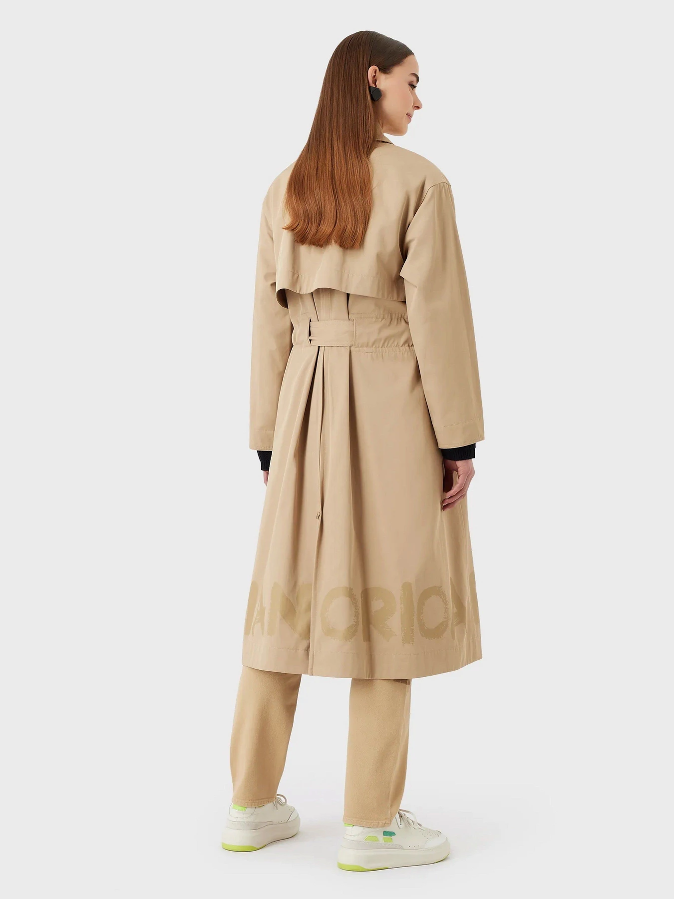 Пальто и плащи Emporio Armani модель 3R2L73-2NHYZ-0132 Пальто и плащи Emporio Armani модель 3R2L73-2NHYZ-0132 Фото