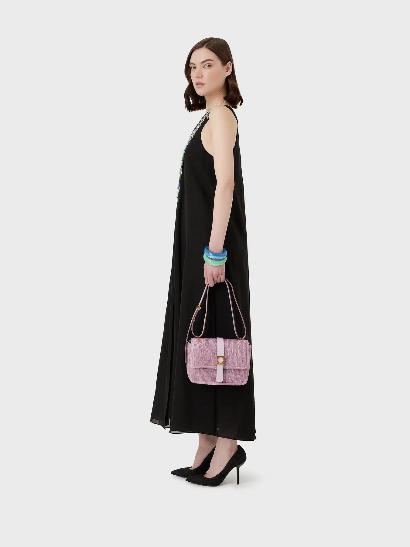 Платья Emporio Armani модель D4NA1C-D9906-999 Платья Emporio Armani модель D4NA1C-D9906-999 Фото