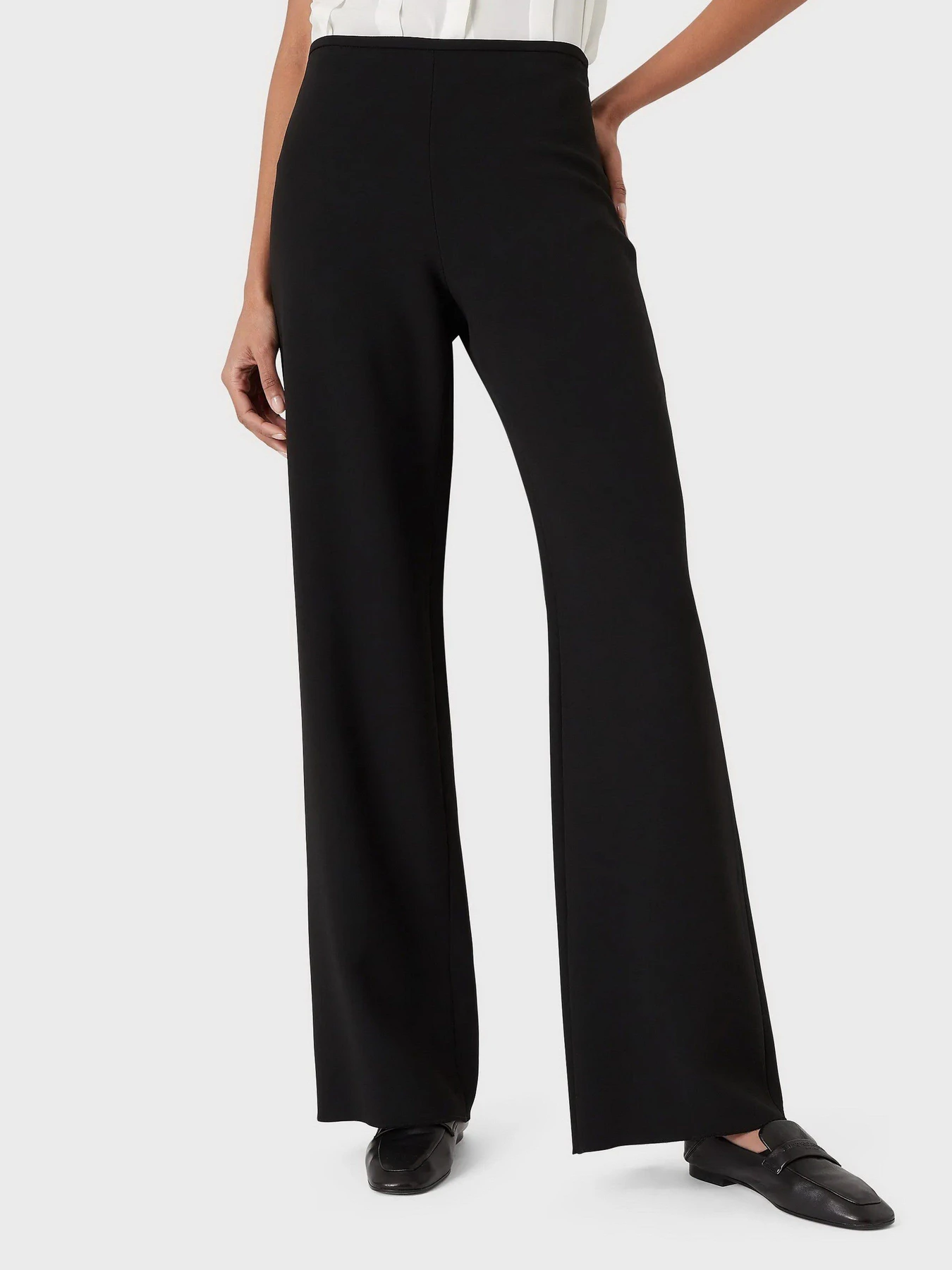 Штани Emporio Armani модель 0NP01T-02013-999 Штани Emporio Armani модель 0NP01T-02013-999 Фото