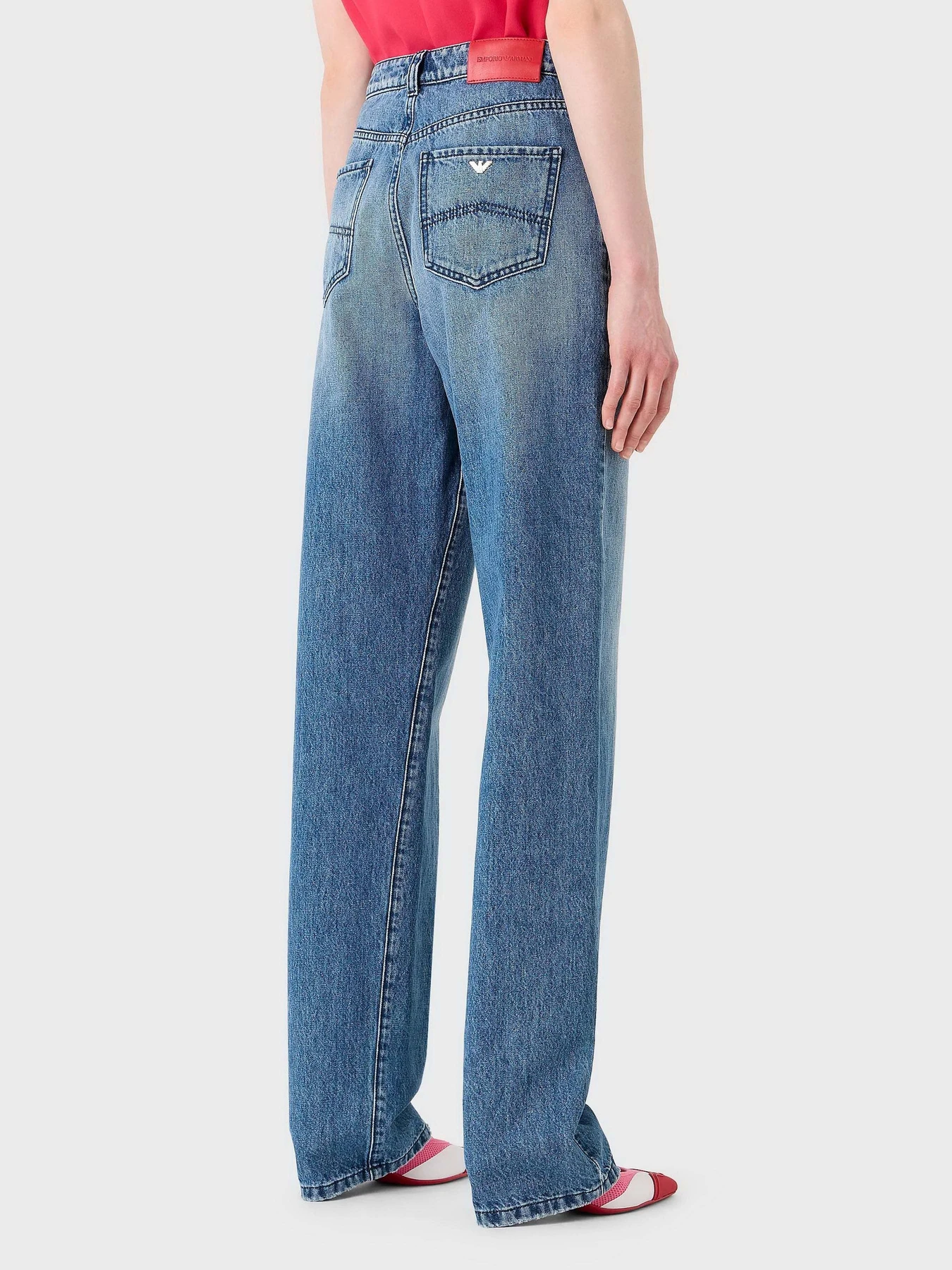 Джинси Emporio Armani J4B модель 6R2J4B-2DAQZ-0941 Джинси Emporio Armani J4B модель 6R2J4B-2DAQZ-0941 Фото