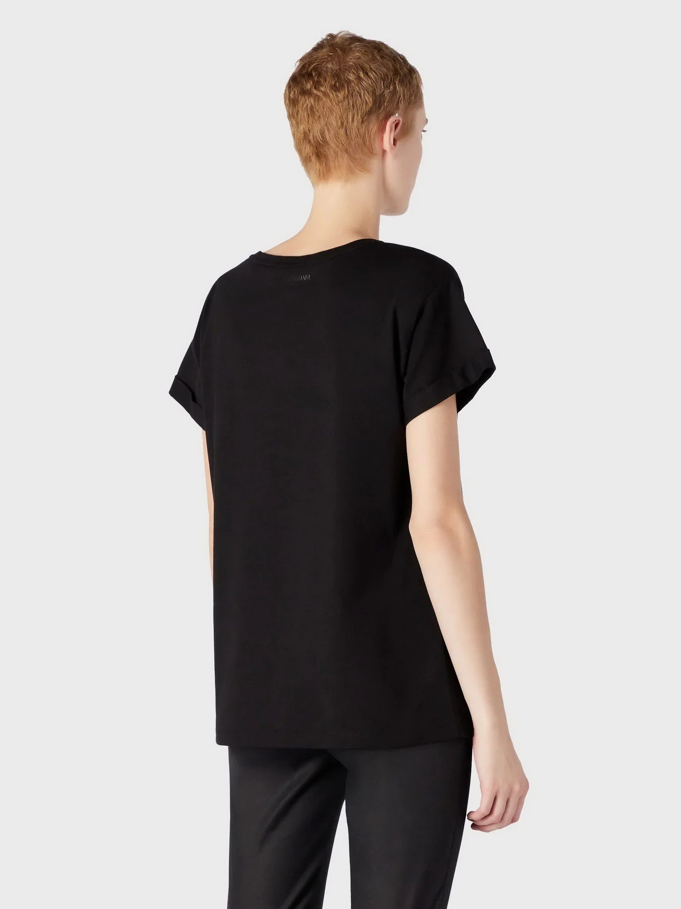 Футболки и поло Emporio Armani модель 6R2T7B-2JFNZ-0999 Футболки и поло Emporio Armani модель 6R2T7B-2JFNZ-0999 Фото