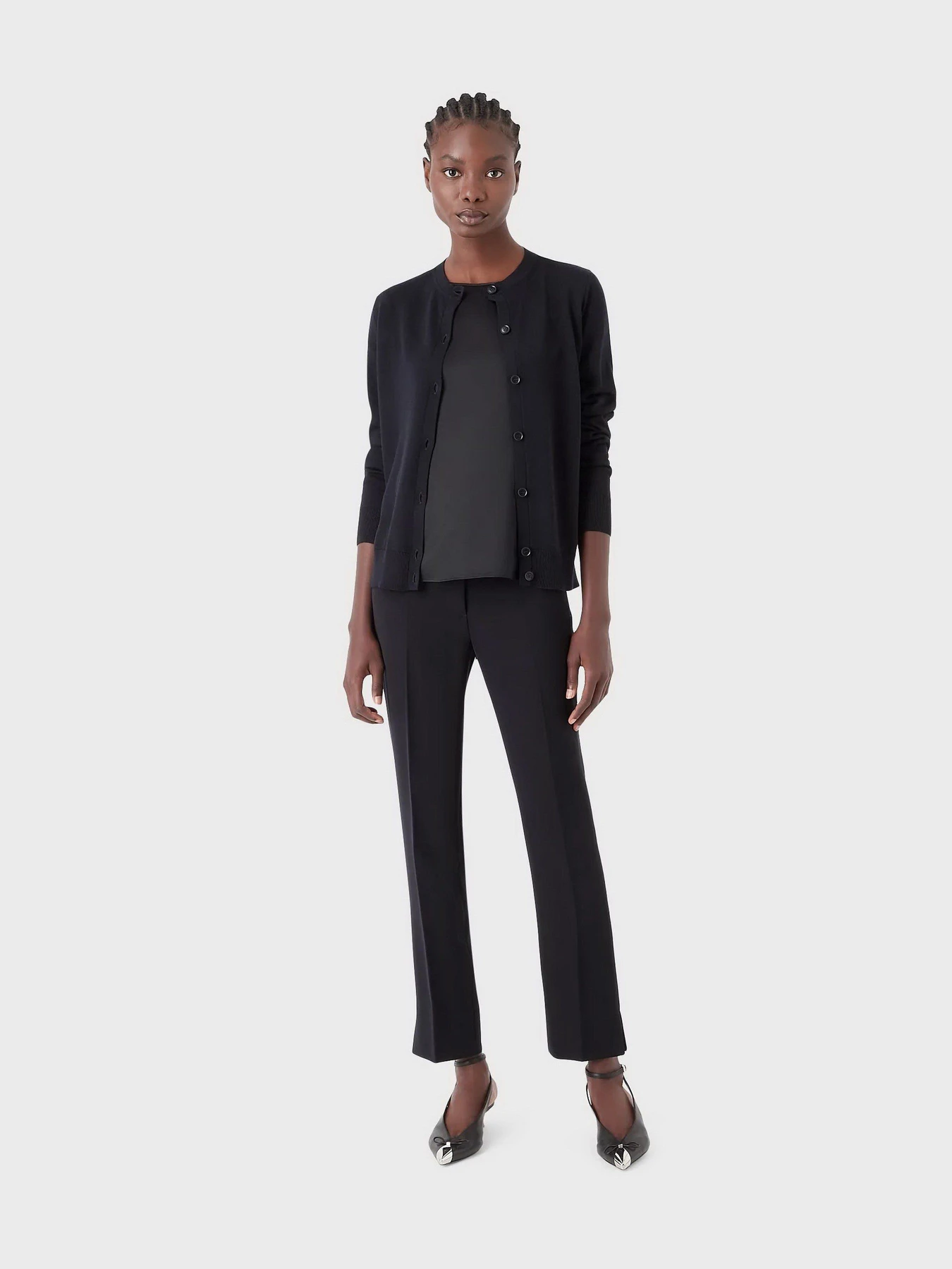 Рубашки Emporio Armani модель 8N2K15-2NXXZ-0999 Рубашки Emporio Armani модель 8N2K15-2NXXZ-0999 Фото