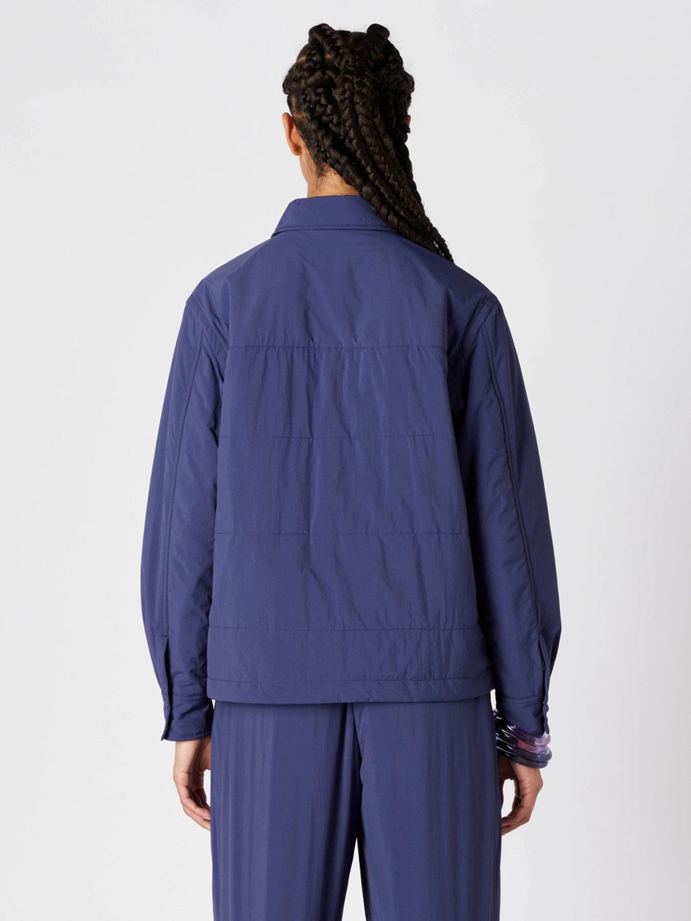 Куртки и дубленки Emporio Armani модель 6R2C66-2NFBZ-0904 Куртки и дубленки Emporio Armani модель 6R2C66-2NFBZ-0904 Фото