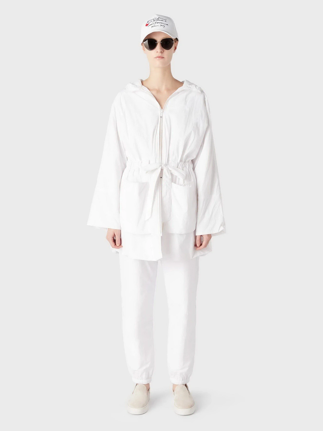Куртки и дубленки Emporio Armani модель 6R2L67-2NFBZ-0101 Куртки и дубленки Emporio Armani модель 6R2L67-2NFBZ-0101 Фото
