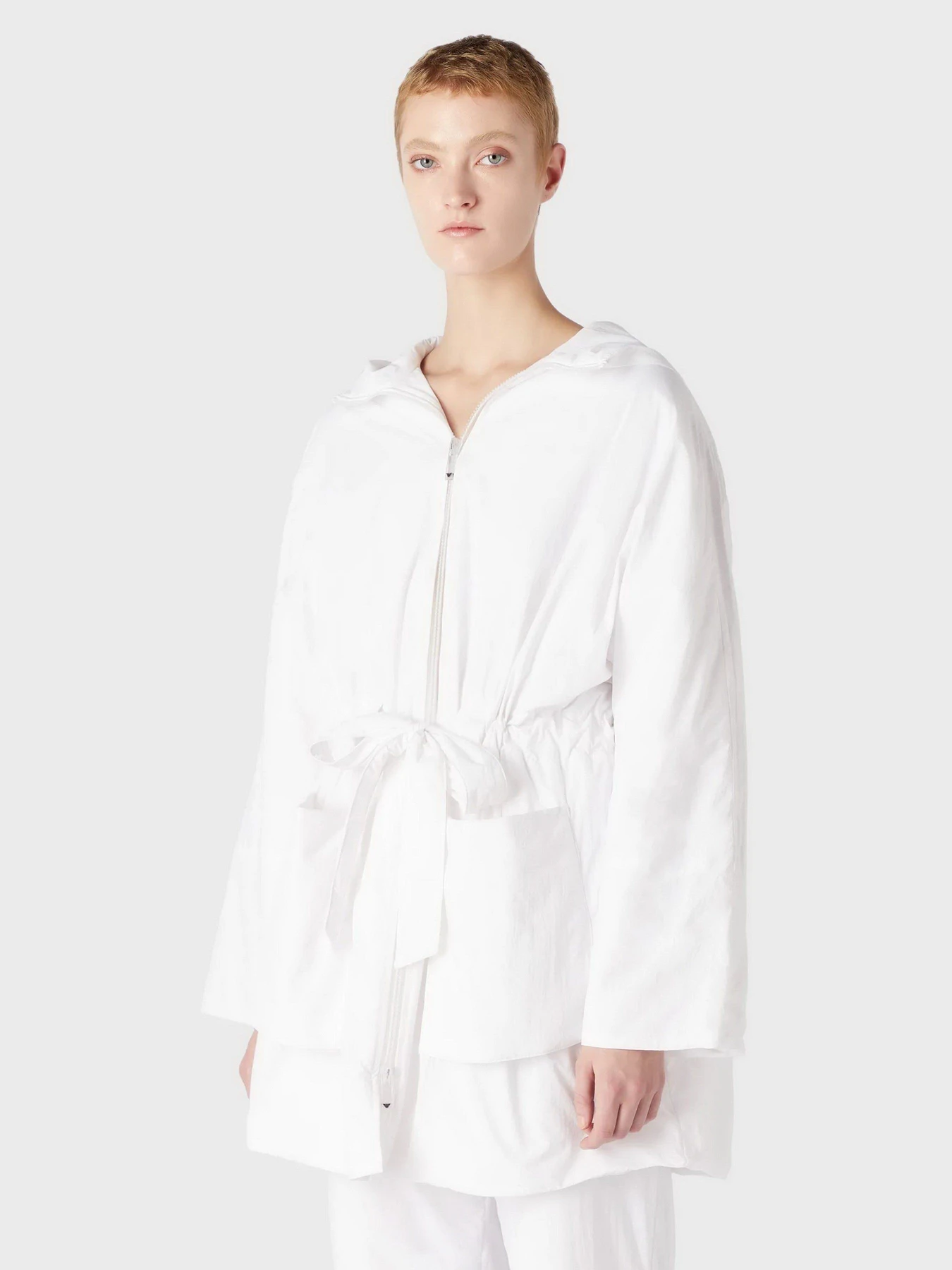 Куртки и дубленки Emporio Armani модель 6R2L67-2NFBZ-0101 Куртки и дубленки Emporio Armani модель 6R2L67-2NFBZ-0101 Фото