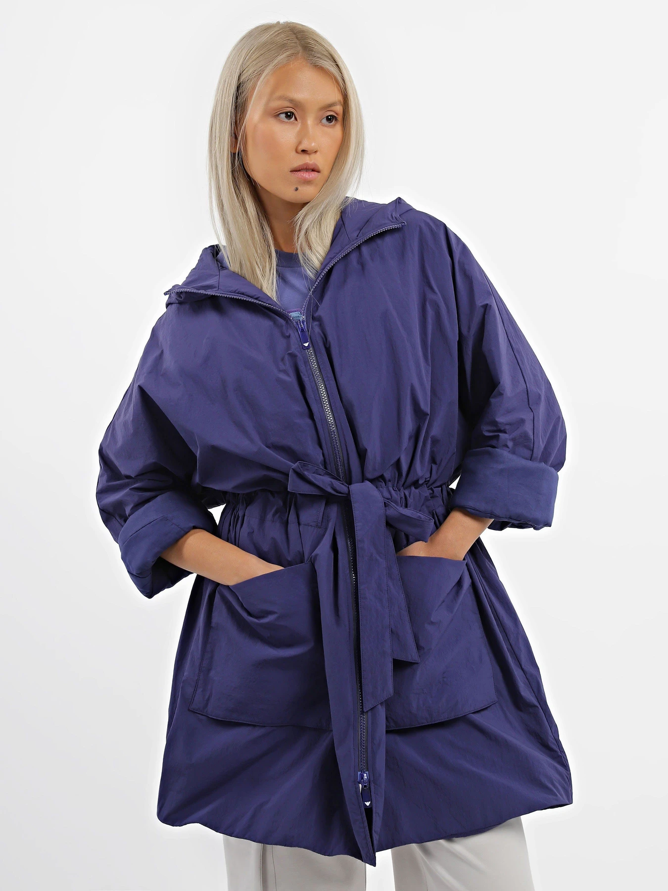 Куртки и дубленки Emporio Armani модель 6R2L67-2NFBZ-0904 Куртки и дубленки Emporio Armani модель 6R2L67-2NFBZ-0904 Фото