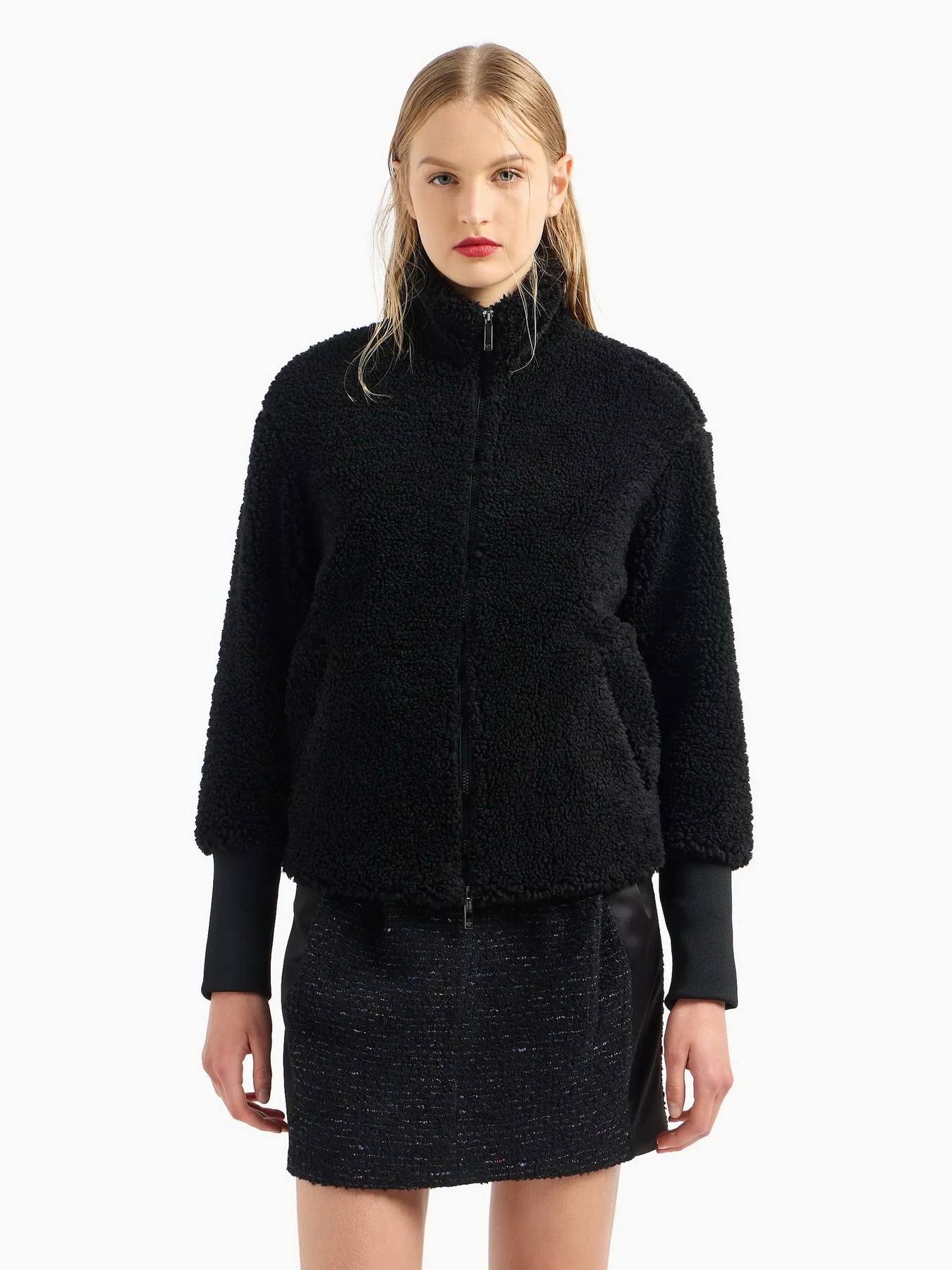 Куртки и дубленки Emporio Armani модель 6R2B6B-2JZQZ-0999 Куртки и дубленки Emporio Armani модель 6R2B6B-2JZQZ-0999 Фото