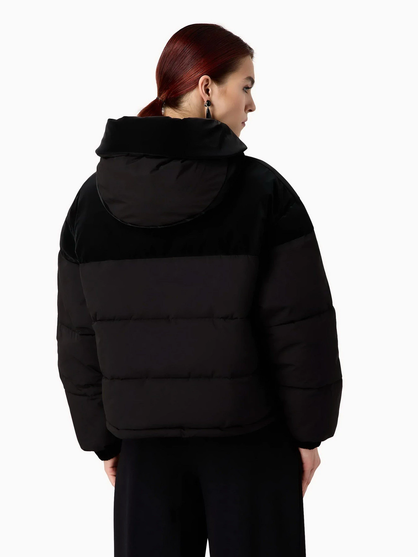 Куртки и дубленки Emporio Armani модель 6R2B77-2NFFZ-0999 Куртки и дубленки Emporio Armani модель 6R2B77-2NFFZ-0999 Фото
