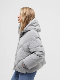 Куртки и дубленки Emporio Armani модель 6R2B79-2NFEZ-0608 Фото