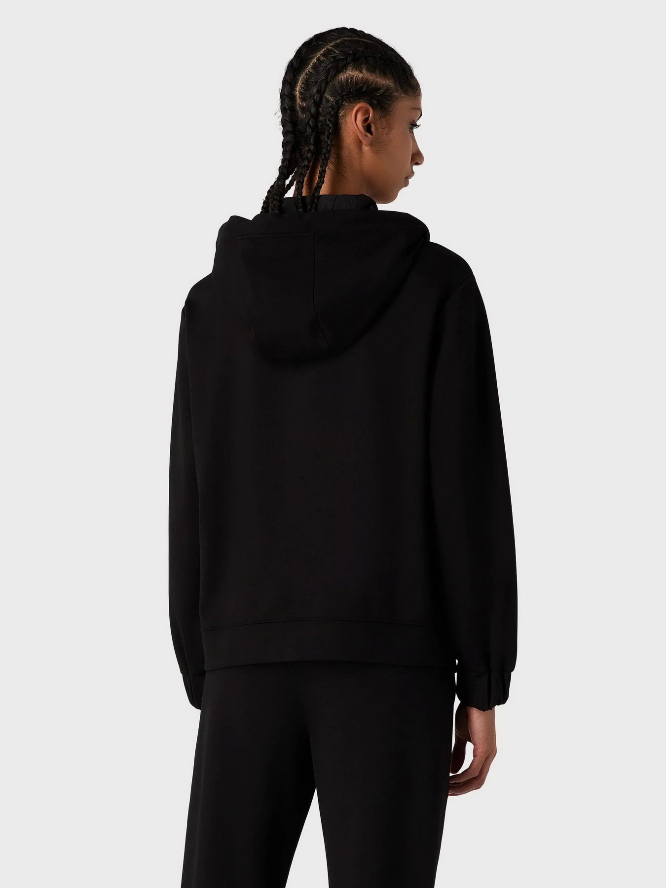Худи и свитшоты Emporio Armani модель 6R2M8S-2JIEZ-0999 Худи и свитшоты Emporio Armani модель 6R2M8S-2JIEZ-0999 Фото