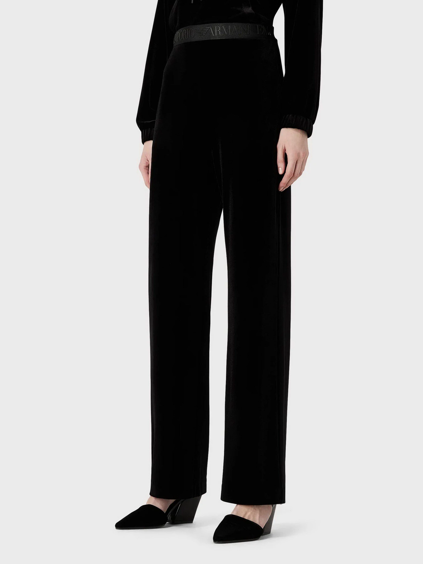 Штани Emporio Armani модель 6R2P6D-2JVZZ-0999 Штани Emporio Armani модель 6R2P6D-2JVZZ-0999 Фото