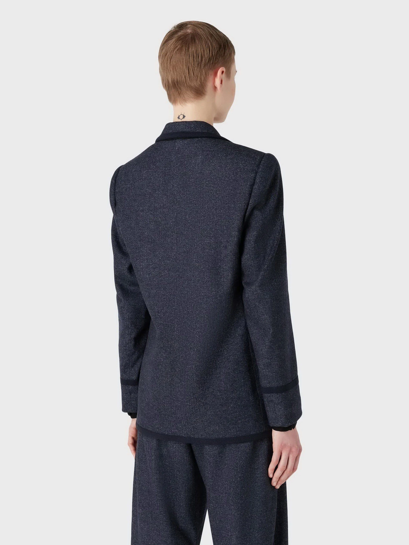 Пиджаки Emporio Armani модель H4NG26-E2119-019 Пиджаки Emporio Armani модель H4NG26-E2119-019 Фото