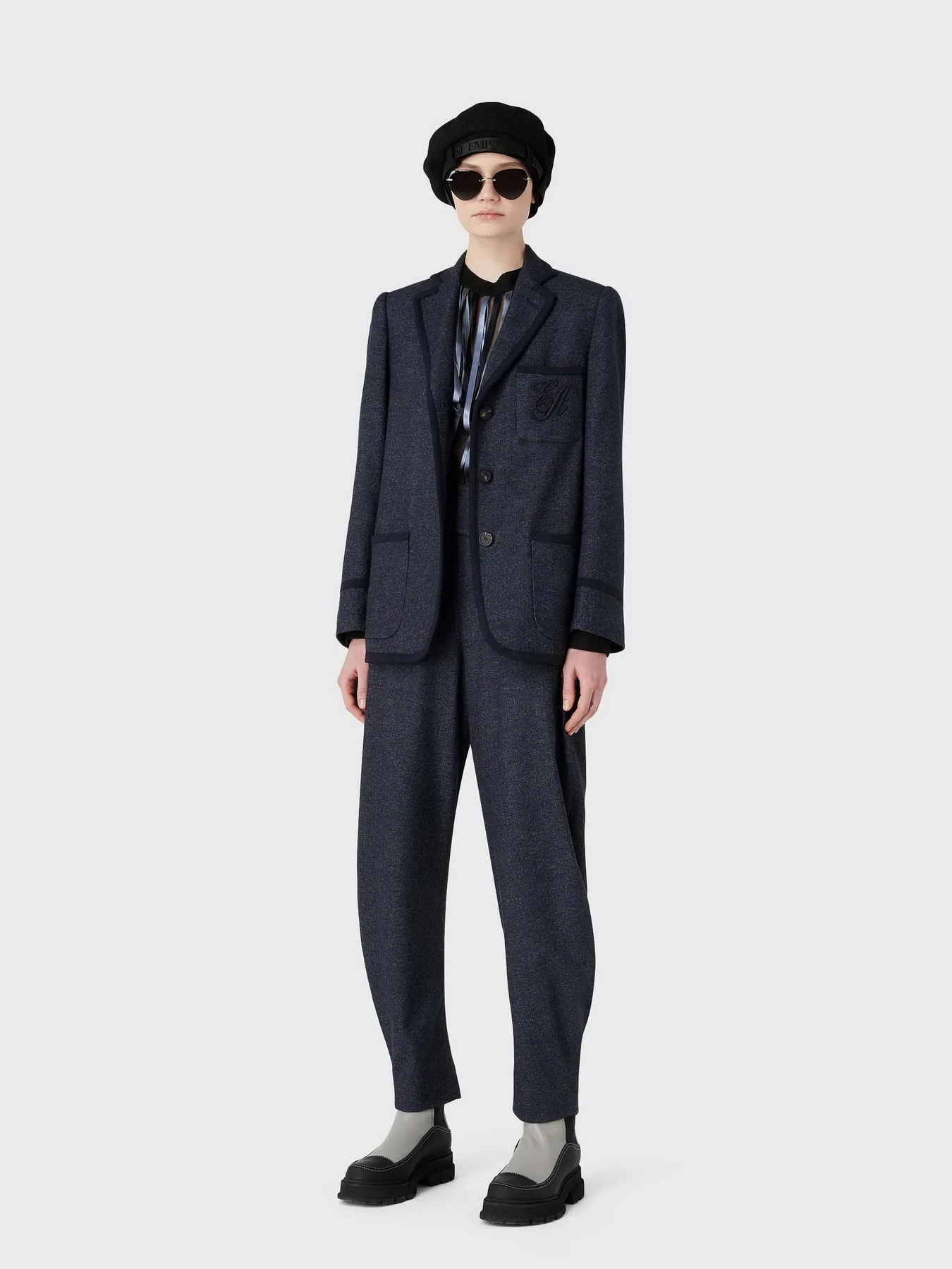Пиджаки Emporio Armani модель H4NG26-E2119-019 Пиджаки Emporio Armani модель H4NG26-E2119-019 Фото