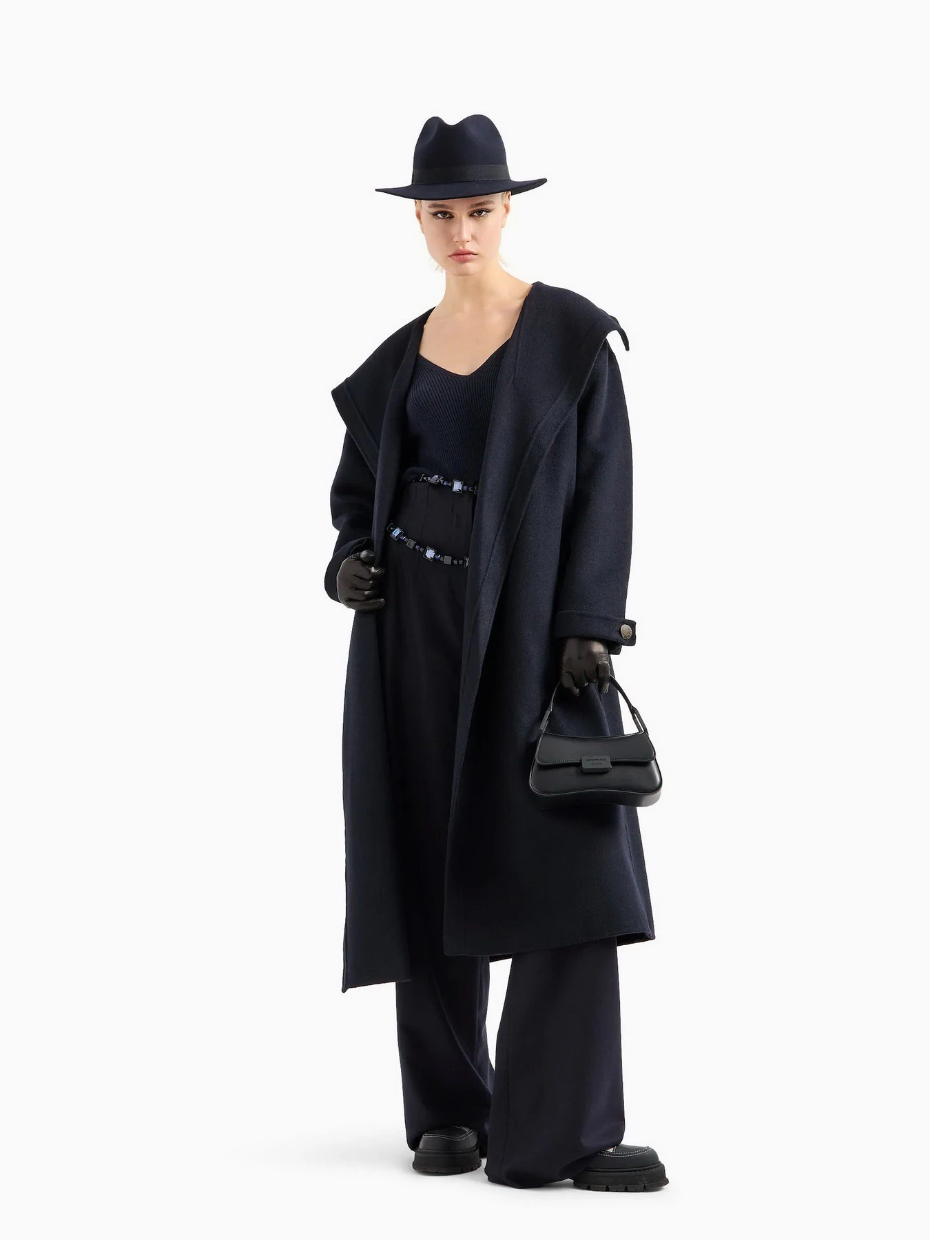 Пальто и плащи Emporio Armani модель H4NL1H-E9910-926 Пальто и плащи Emporio Armani модель H4NL1H-E9910-926 Фото