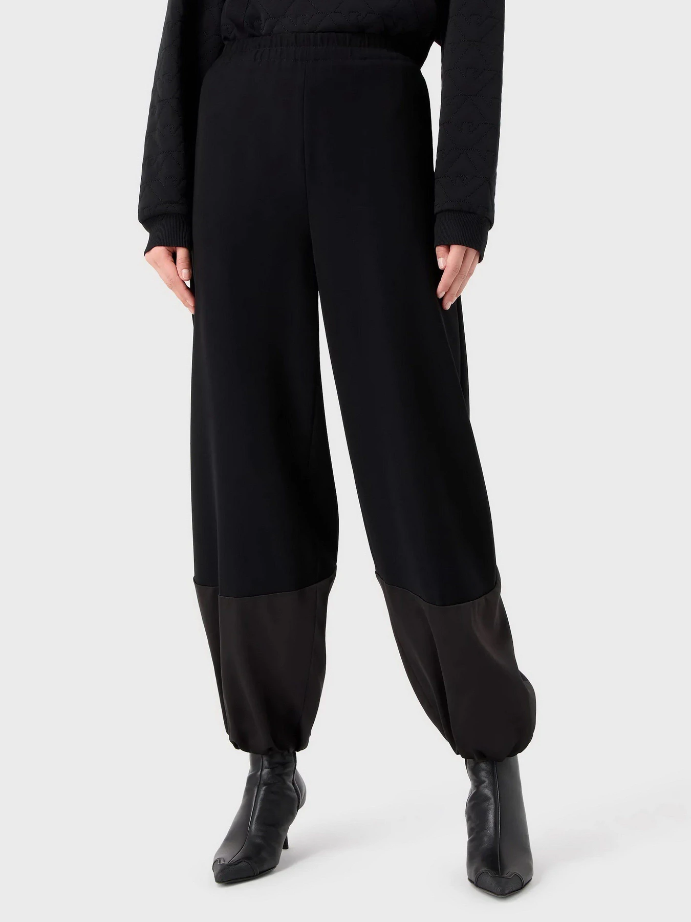 Штани Emporio Armani модель H4NP1B-2NWAZ-0999 Фото