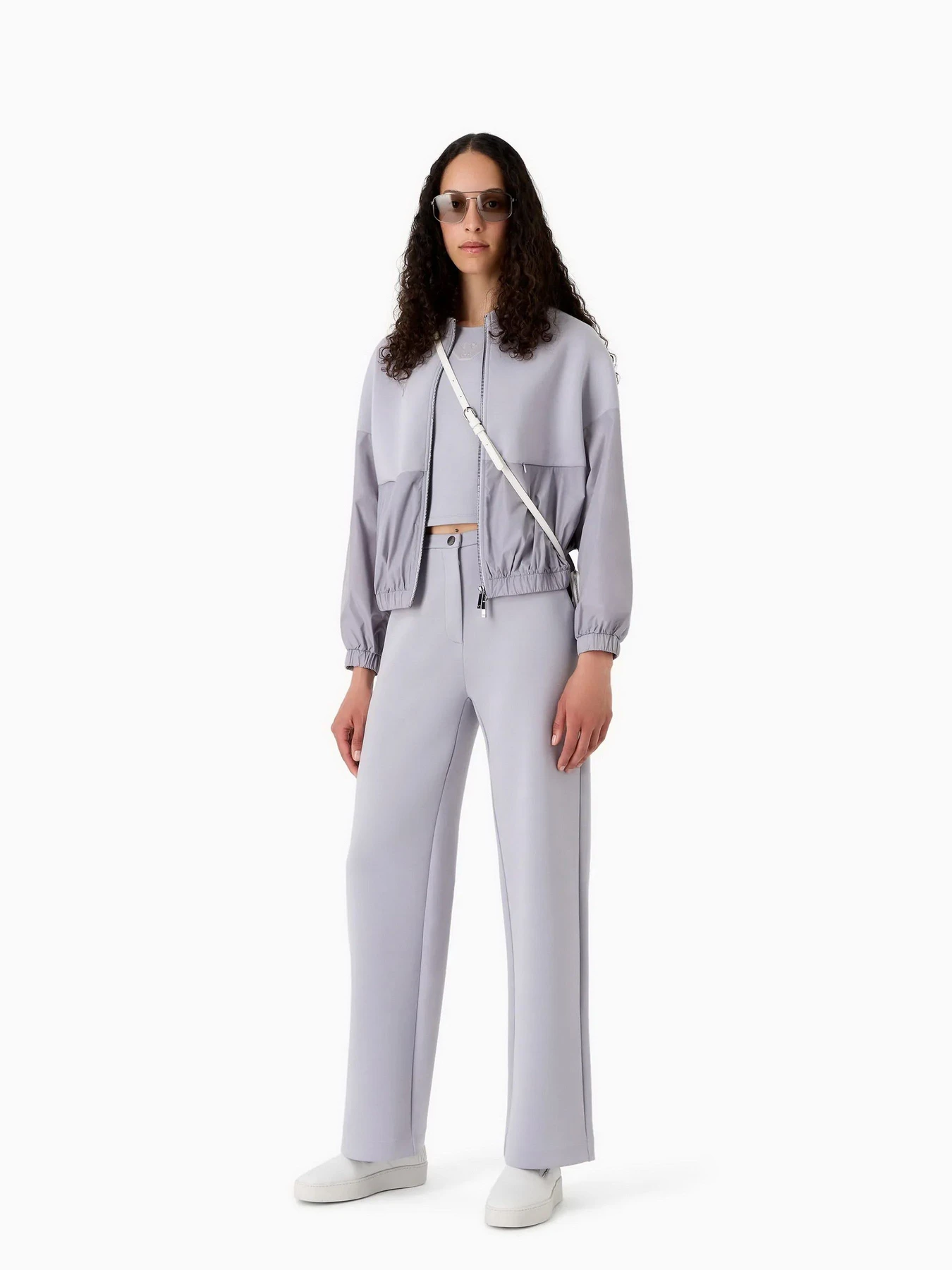 Куртки и дубленки Emporio Armani модель 3D2B6A-2JZYZ-0802 Фото